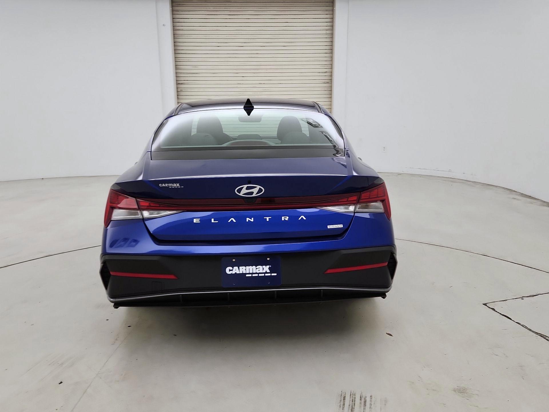 Thumbnail: 2025 Hyundai Elantra - 6