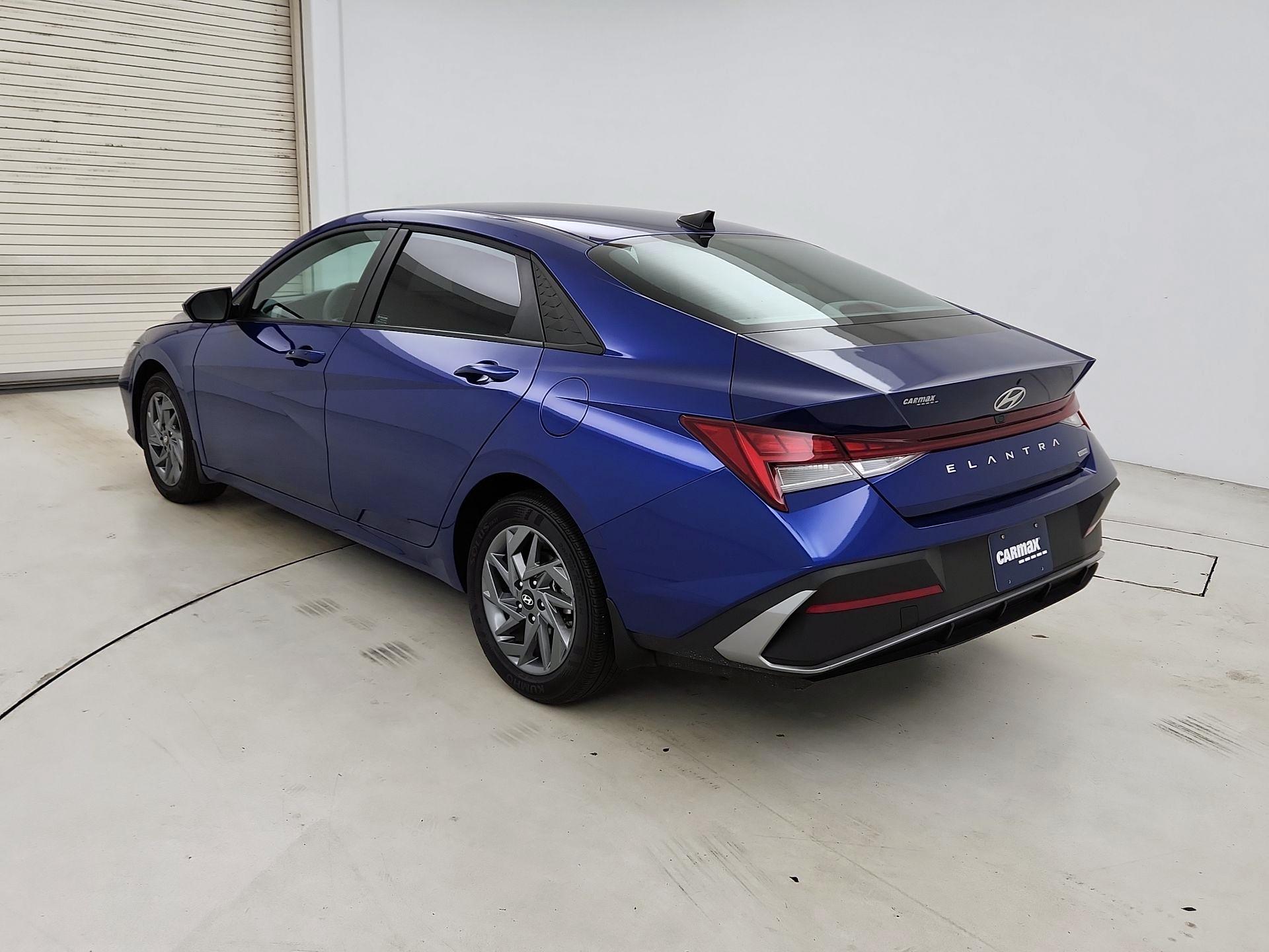 Thumbnail: 2025 Hyundai Elantra - 7