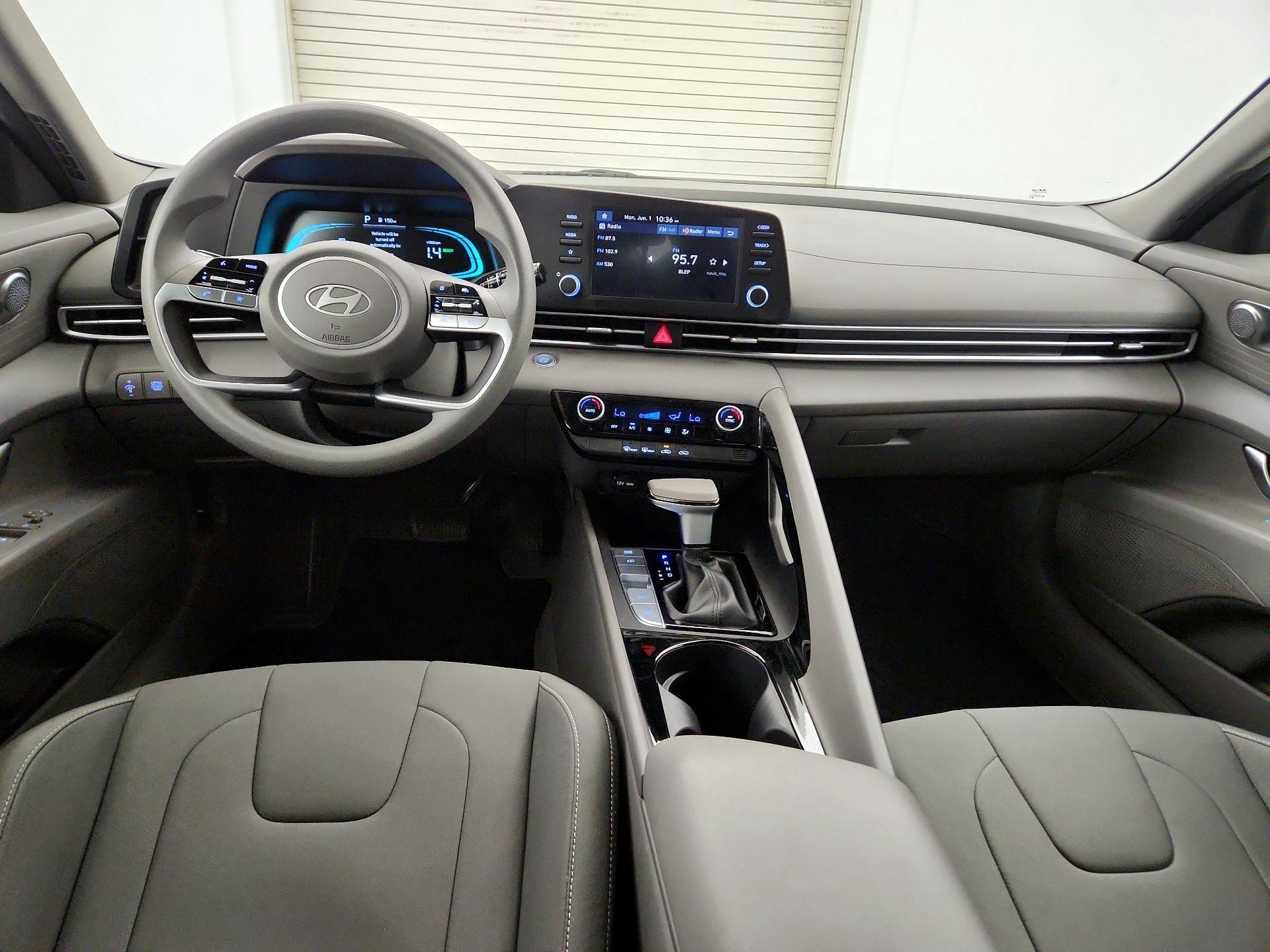 Thumbnail: 2025 Hyundai Elantra - 8
