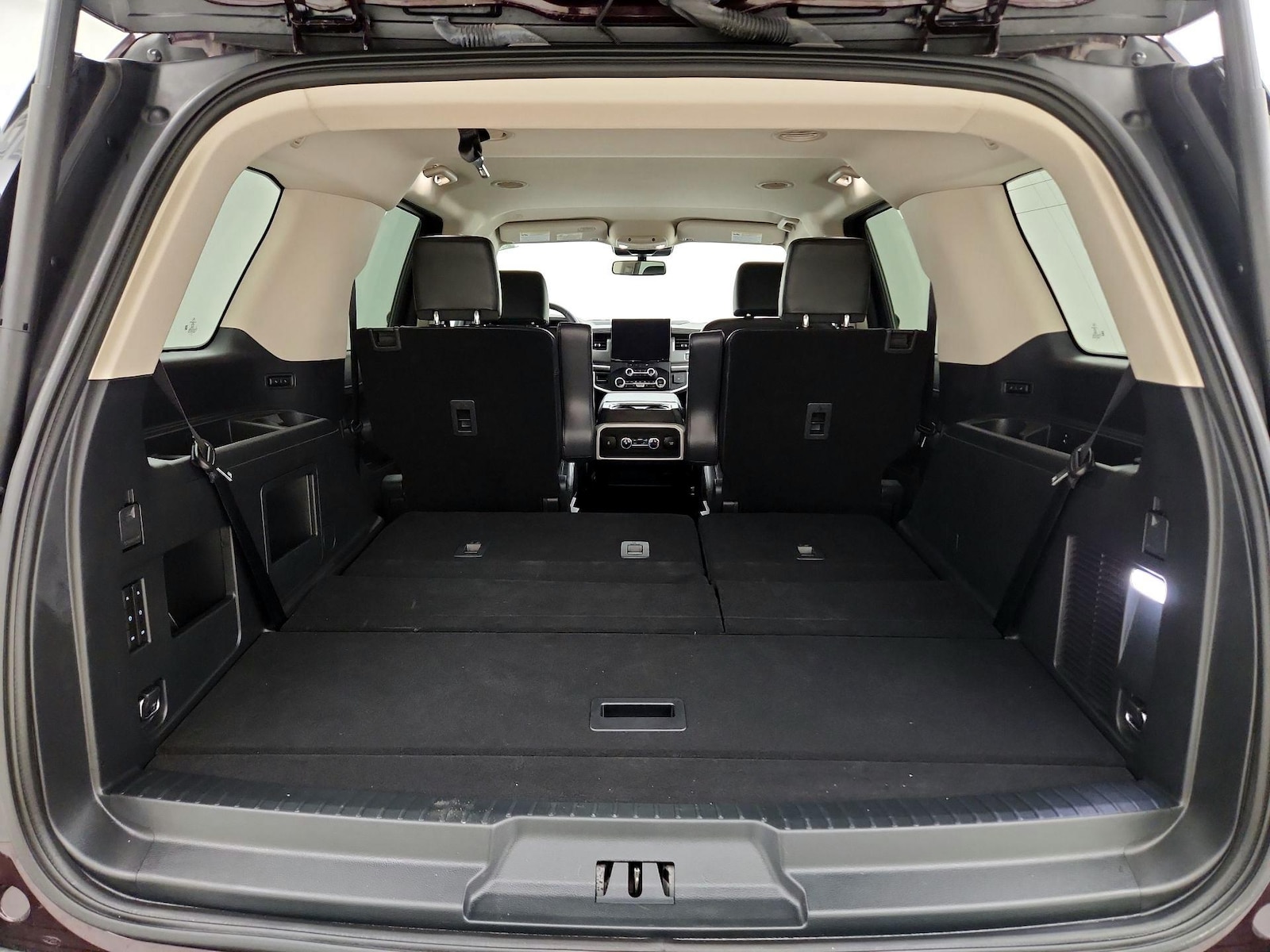 2024 Ford Expedition XLT - Photo 22