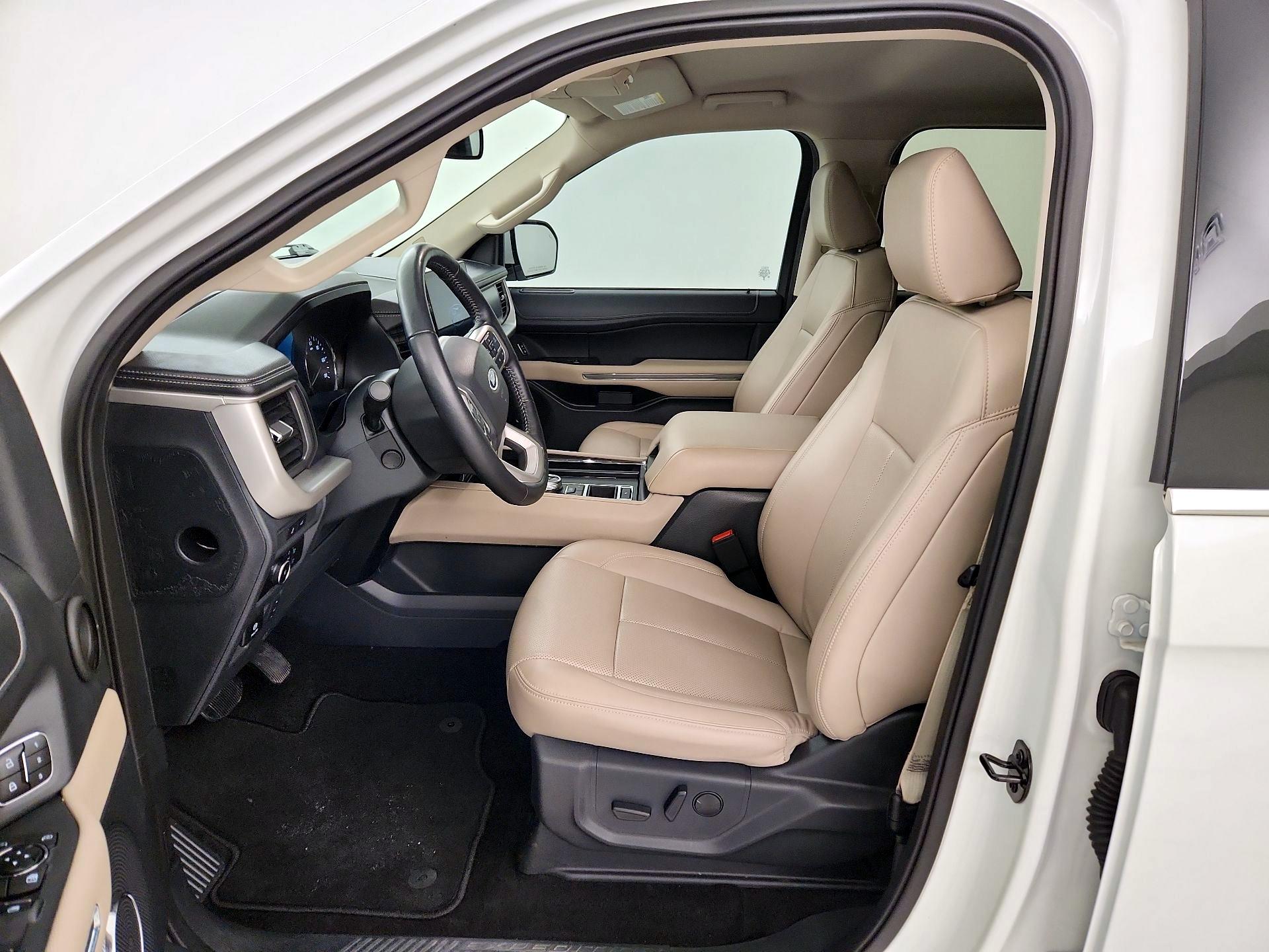 Thumbnail: 2023 Ford Expedition - 11