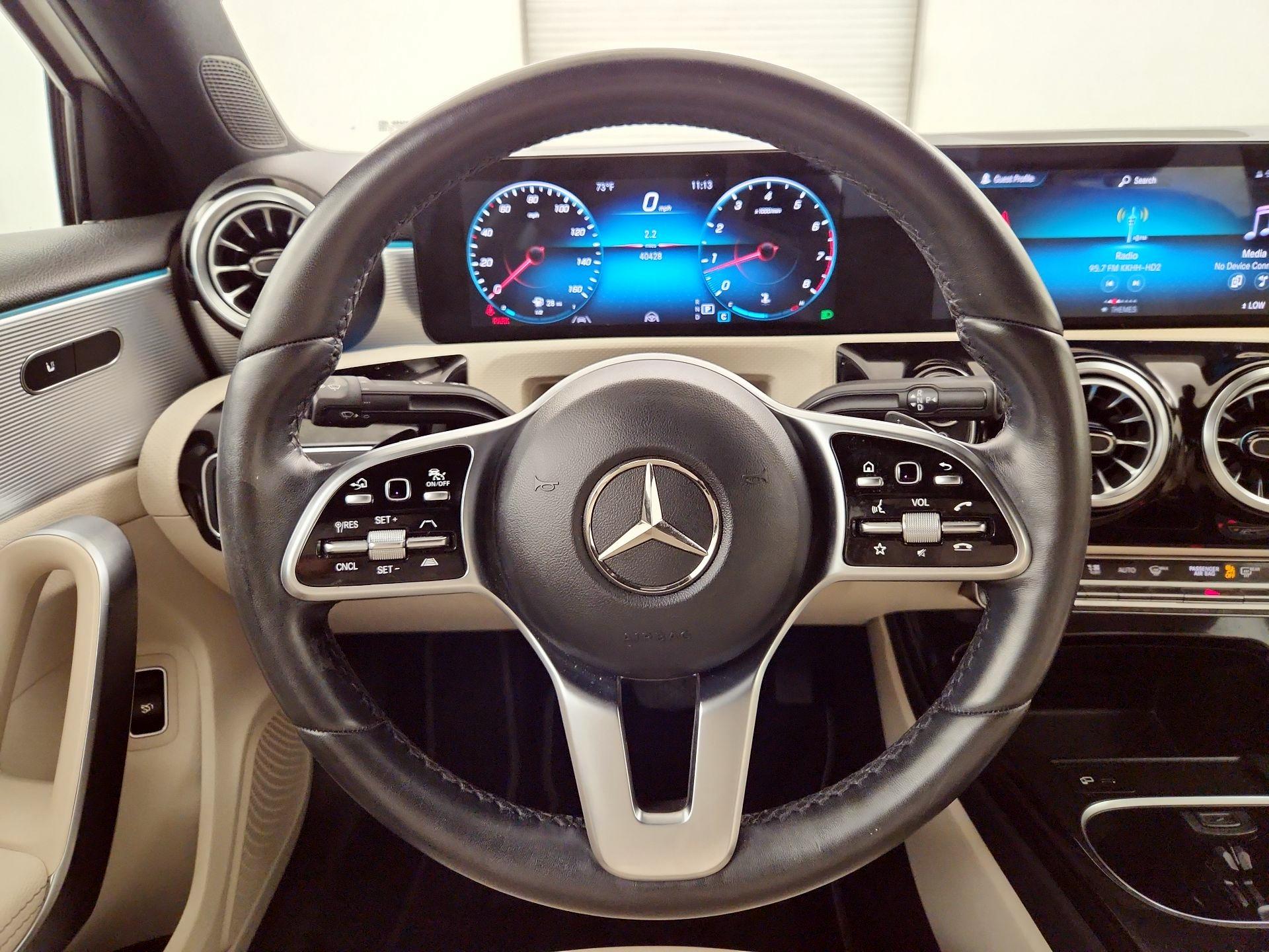Thumbnail: 2022 Mercedes-Benz A-Class - 10