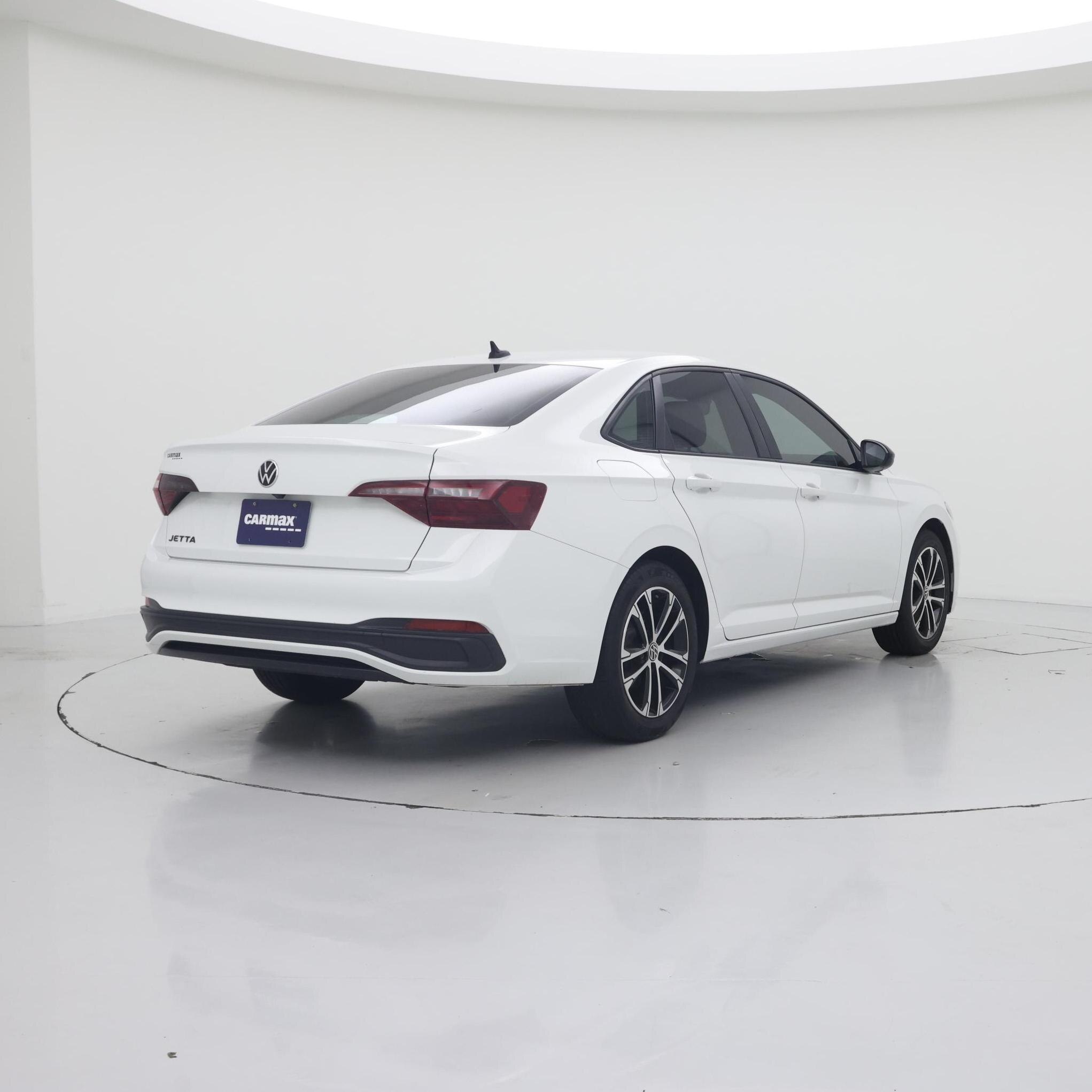 Thumbnail: 2023 Volkswagen Jetta - 8