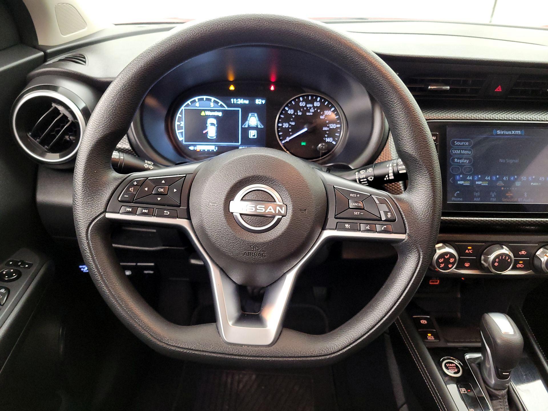 Thumbnail: 2023 Nissan Kicks - 10