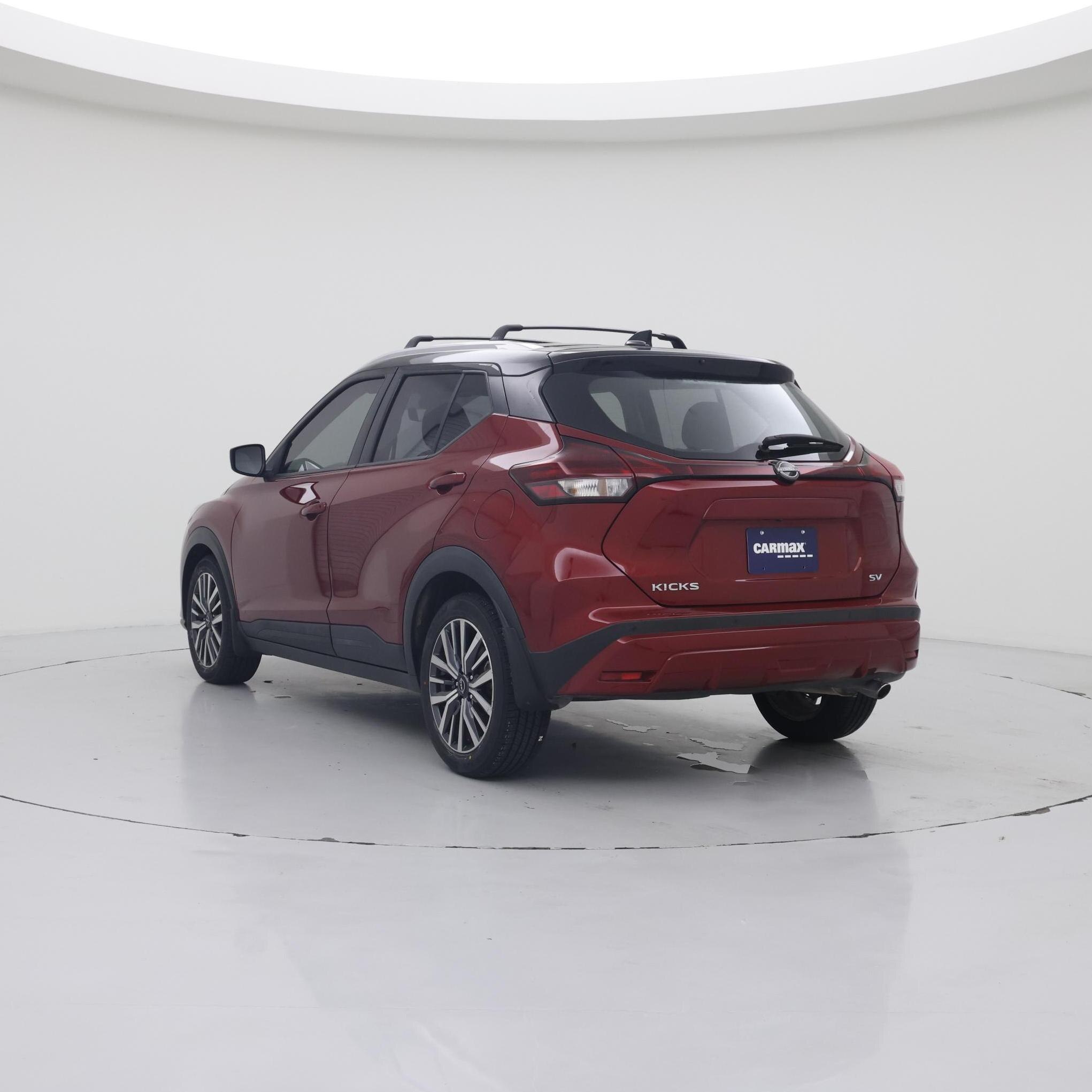 Thumbnail: 2023 Nissan Kicks - 2