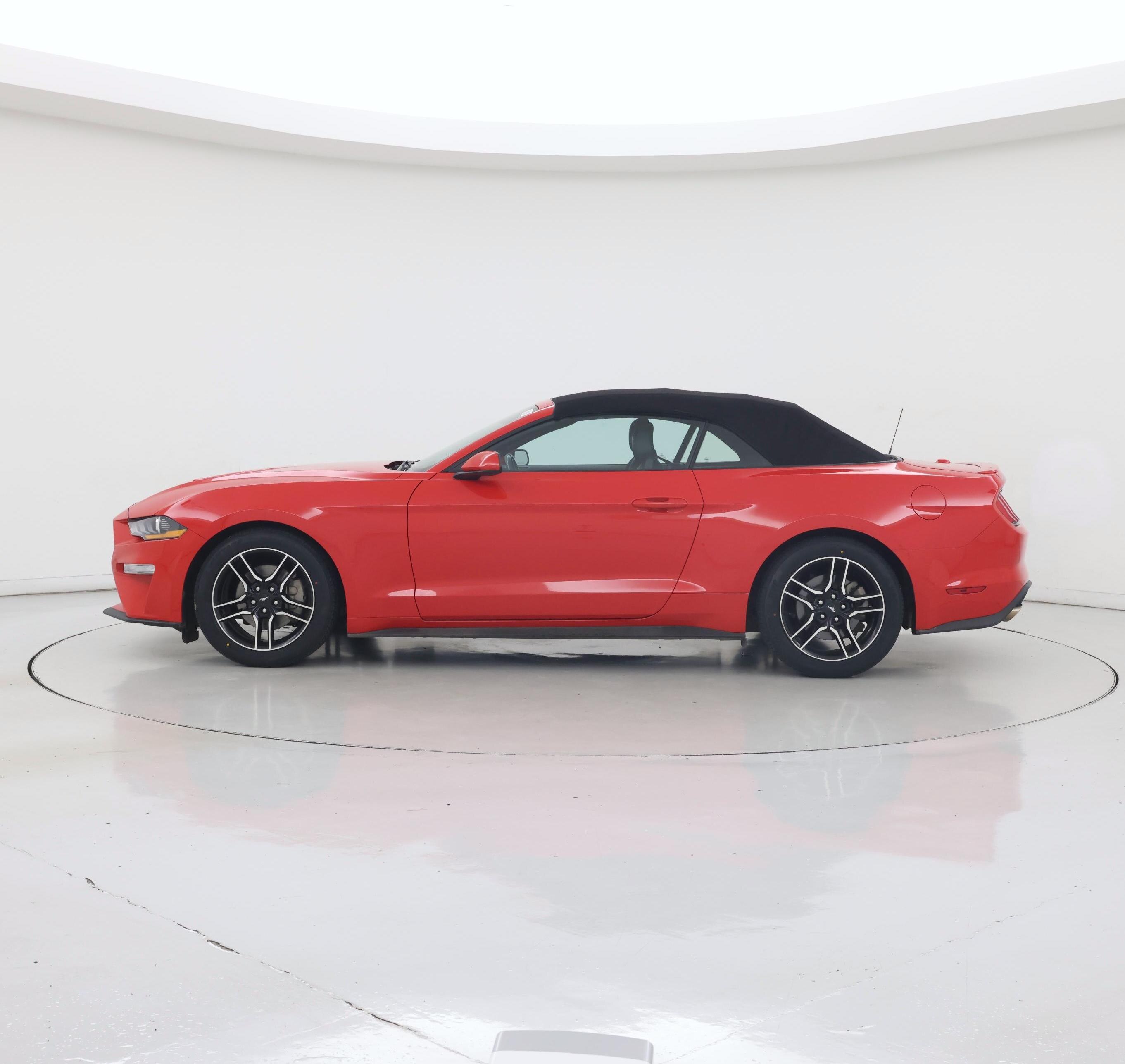 Thumbnail: 2023 Ford Mustang - 3