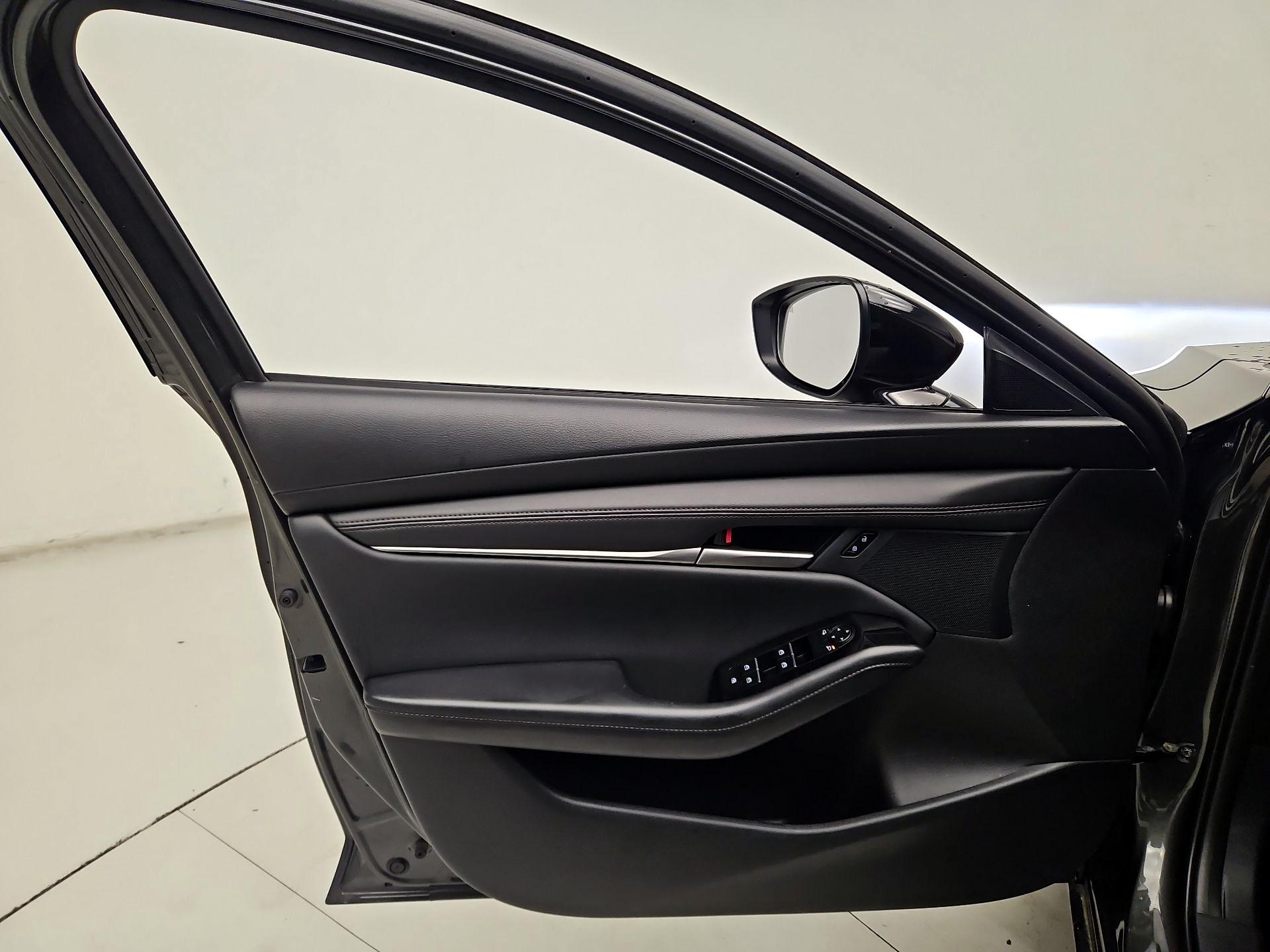 Thumbnail: 2024 Mazda Mazda3 - 12