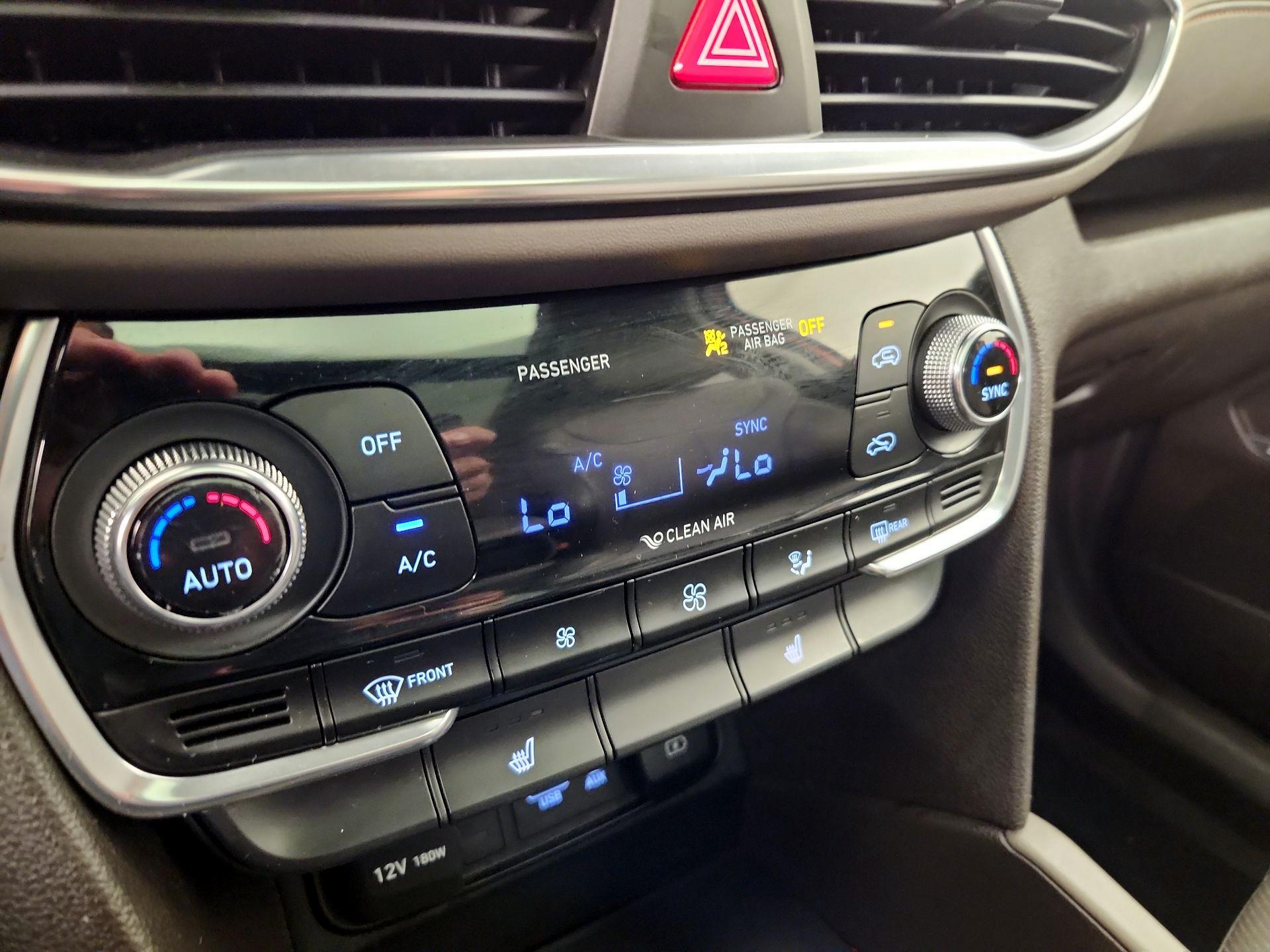 Thumbnail: 2020 Hyundai Santa Fe - 16
