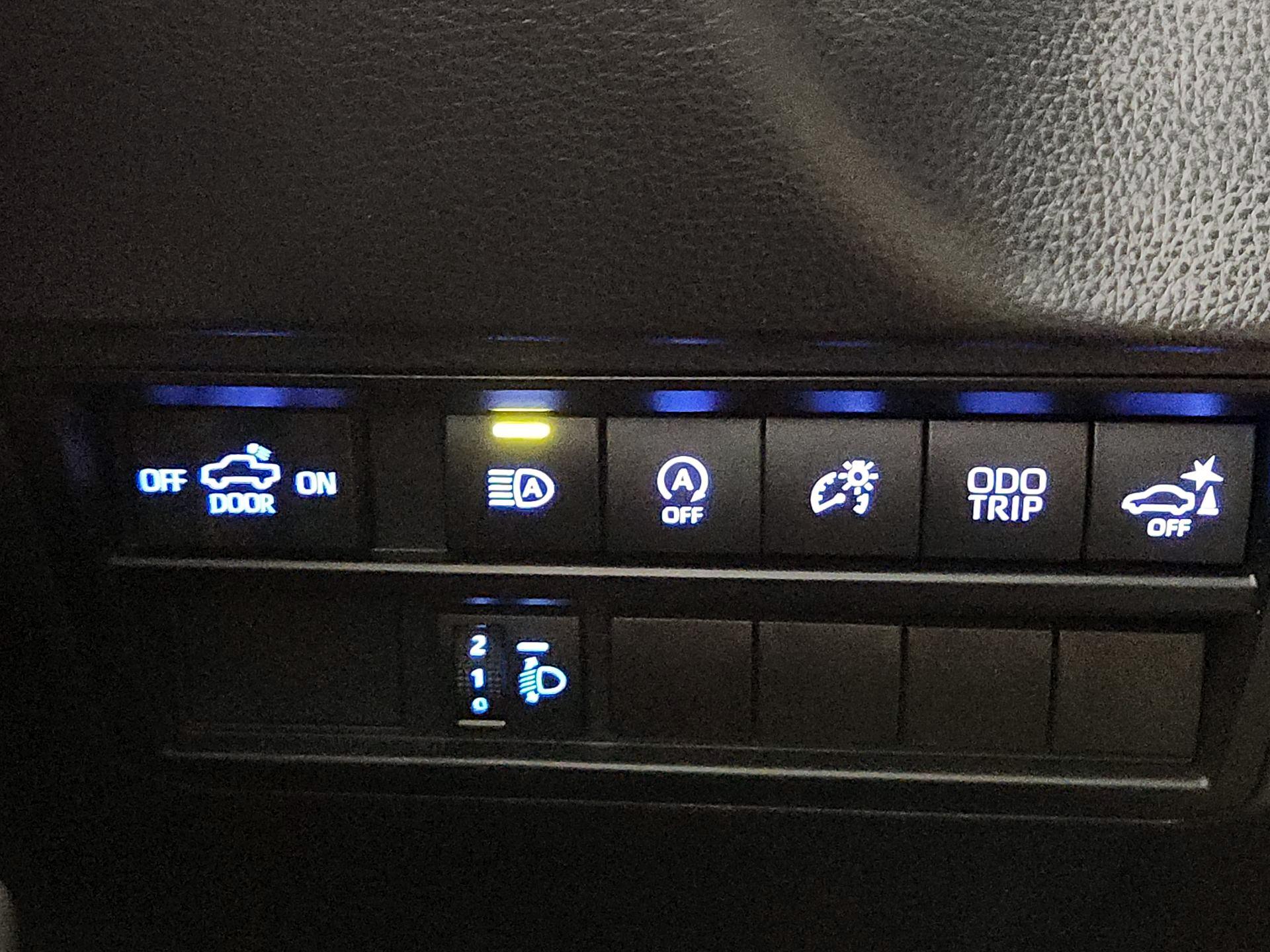 Thumbnail: 2023 Toyota Tundra - 11
