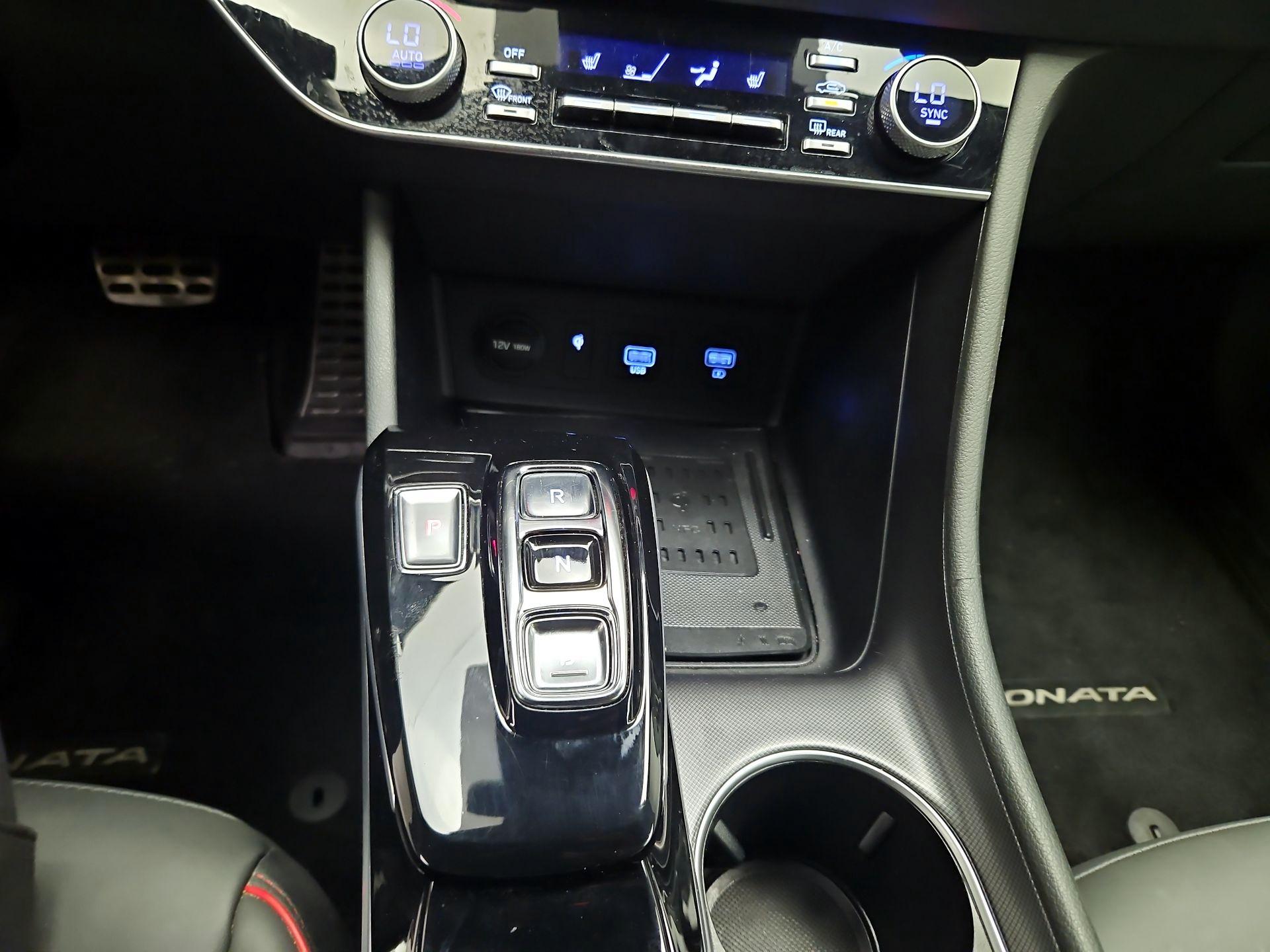 Thumbnail: 2020 Hyundai Sonata - 17