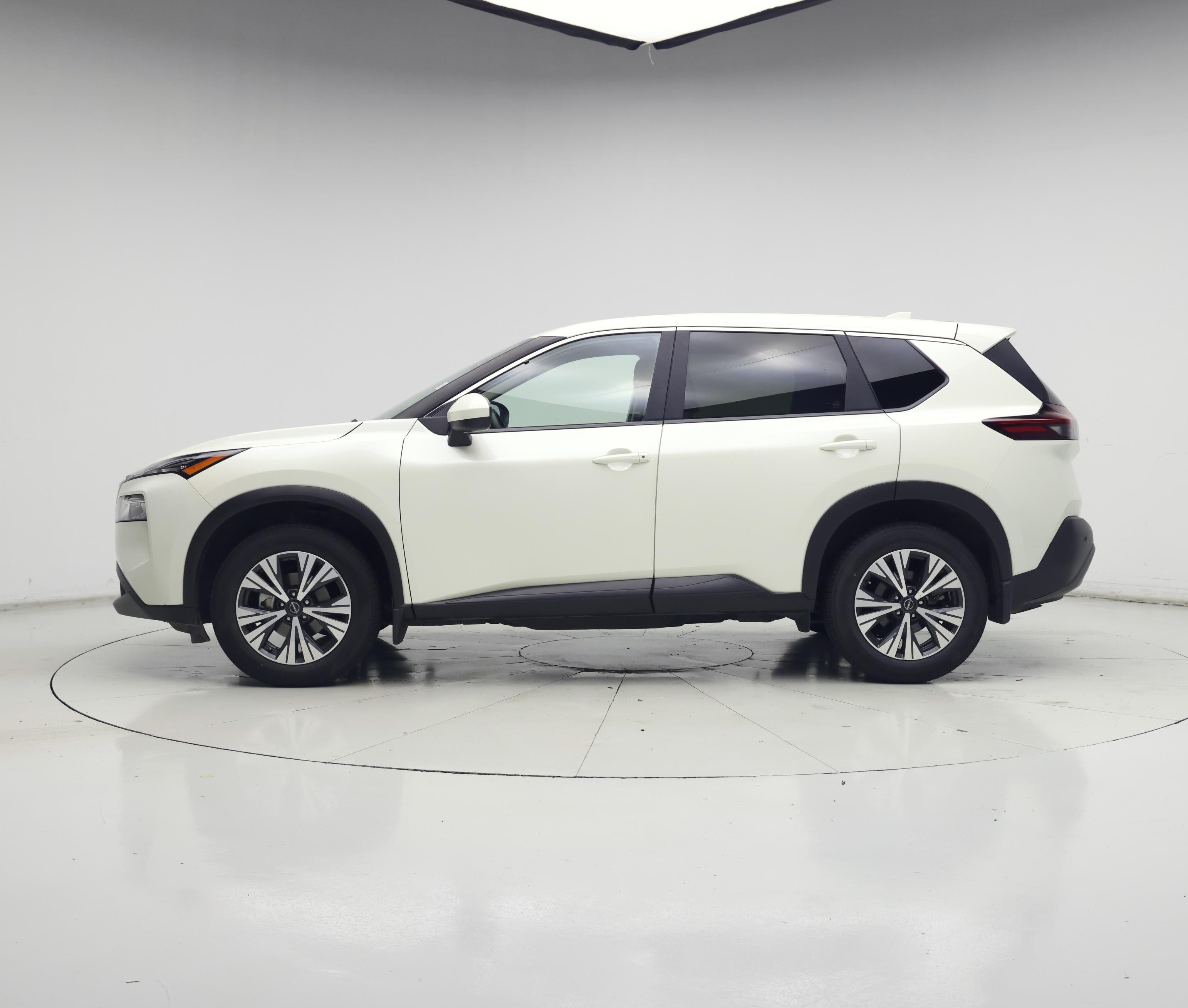 Thumbnail: 2023 Nissan Rogue - 3