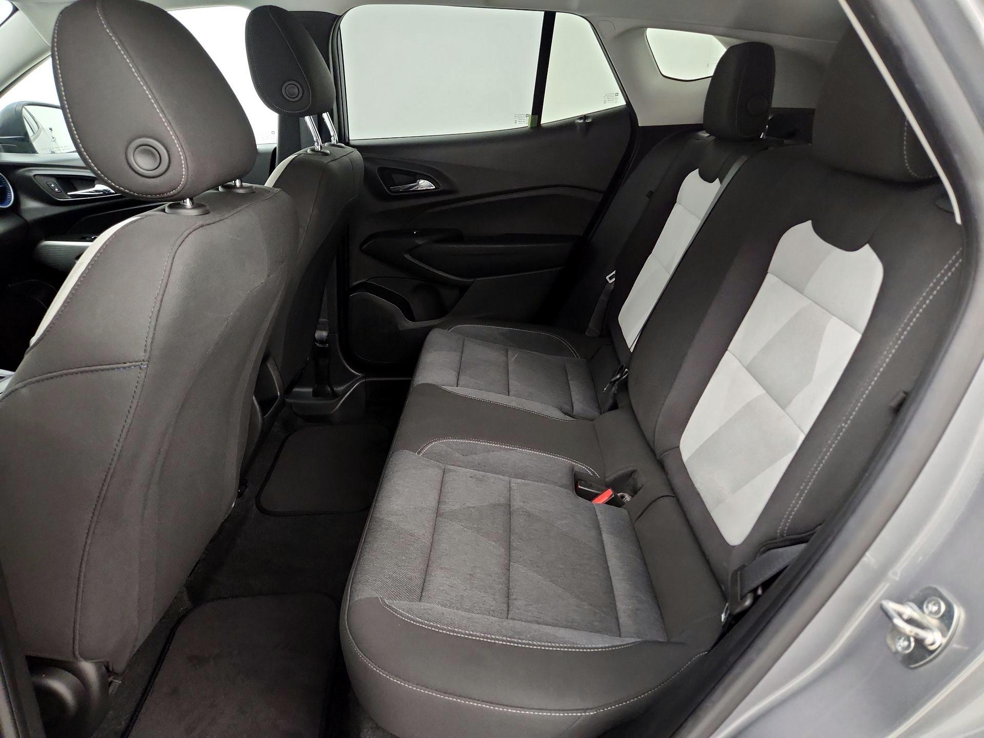 Thumbnail: 2024 Chevrolet Trax - 19