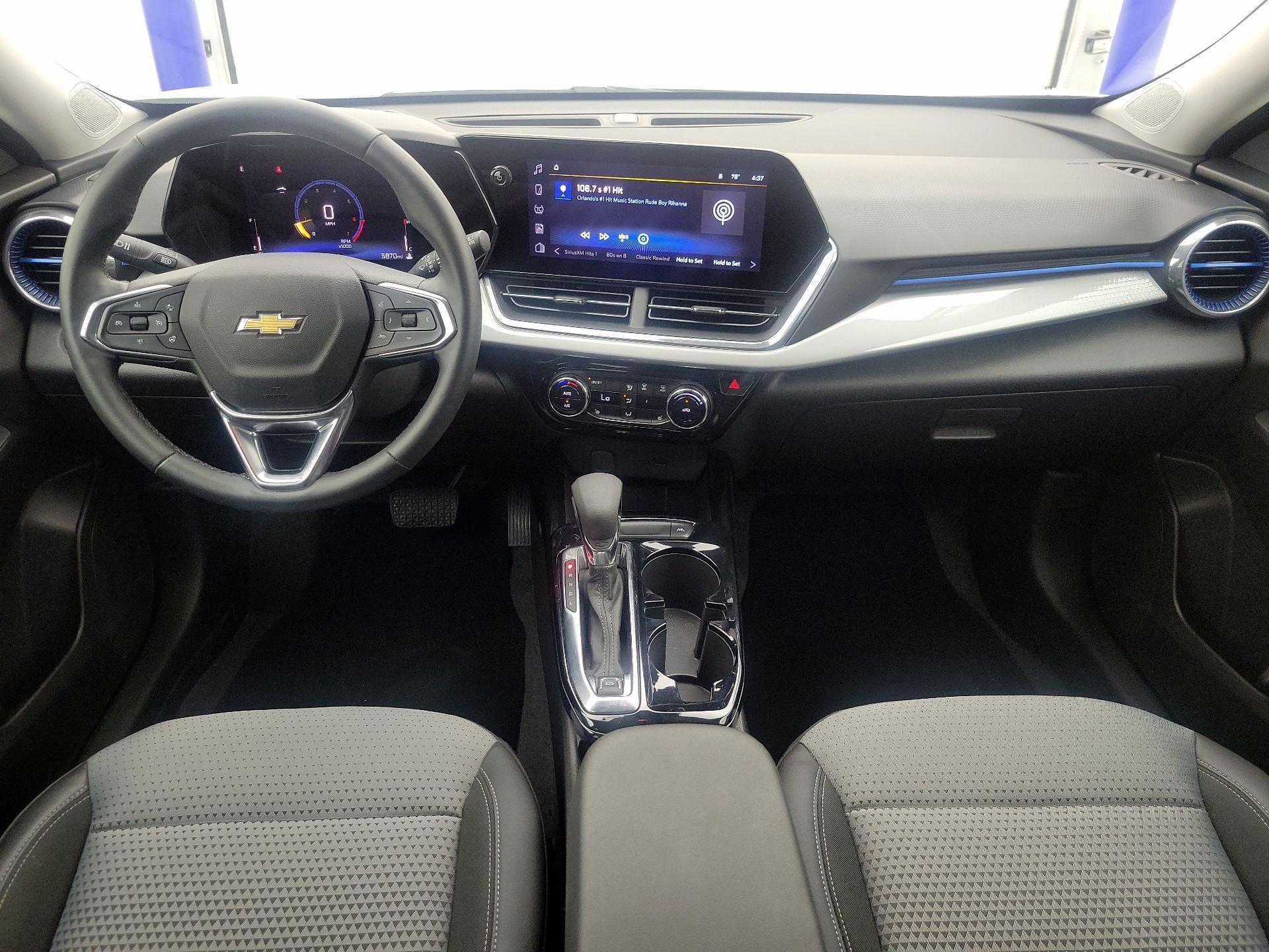 Thumbnail: 2025 Chevrolet Trax - 9