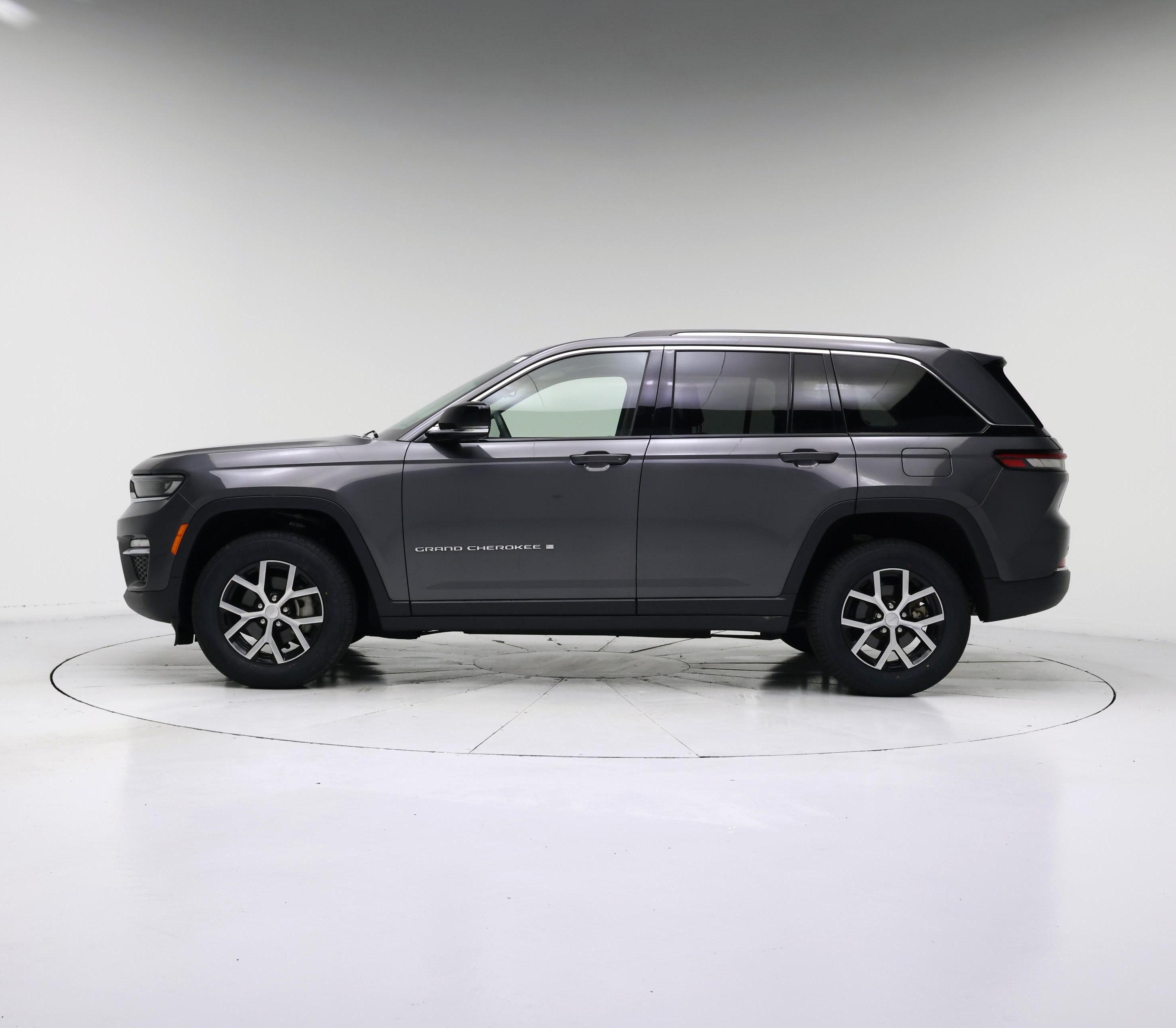 Thumbnail: 2023 Jeep Grand Cherokee - 3