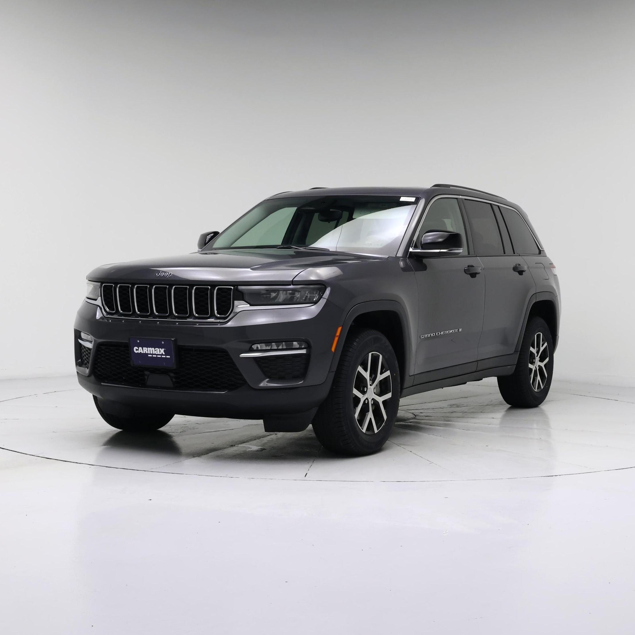 Thumbnail: 2023 Jeep Grand Cherokee - 4