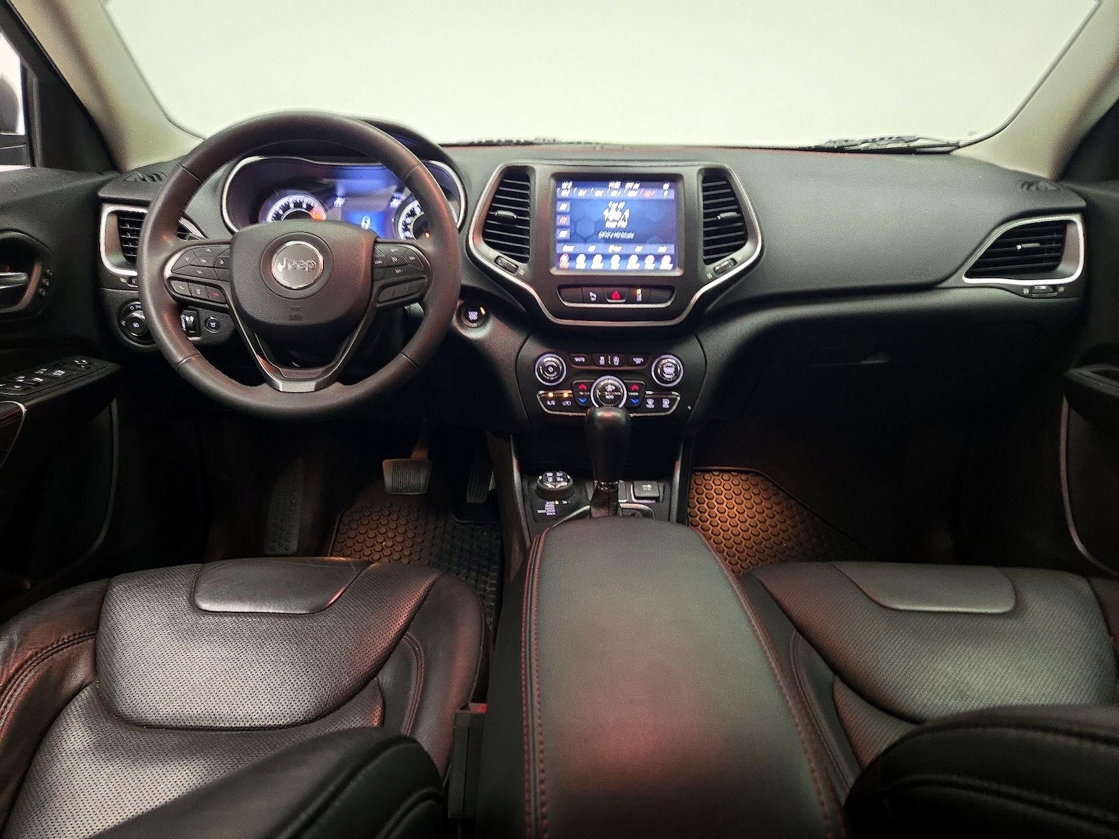 2021 Jeep Cherokee Trailhawk - Photo 10