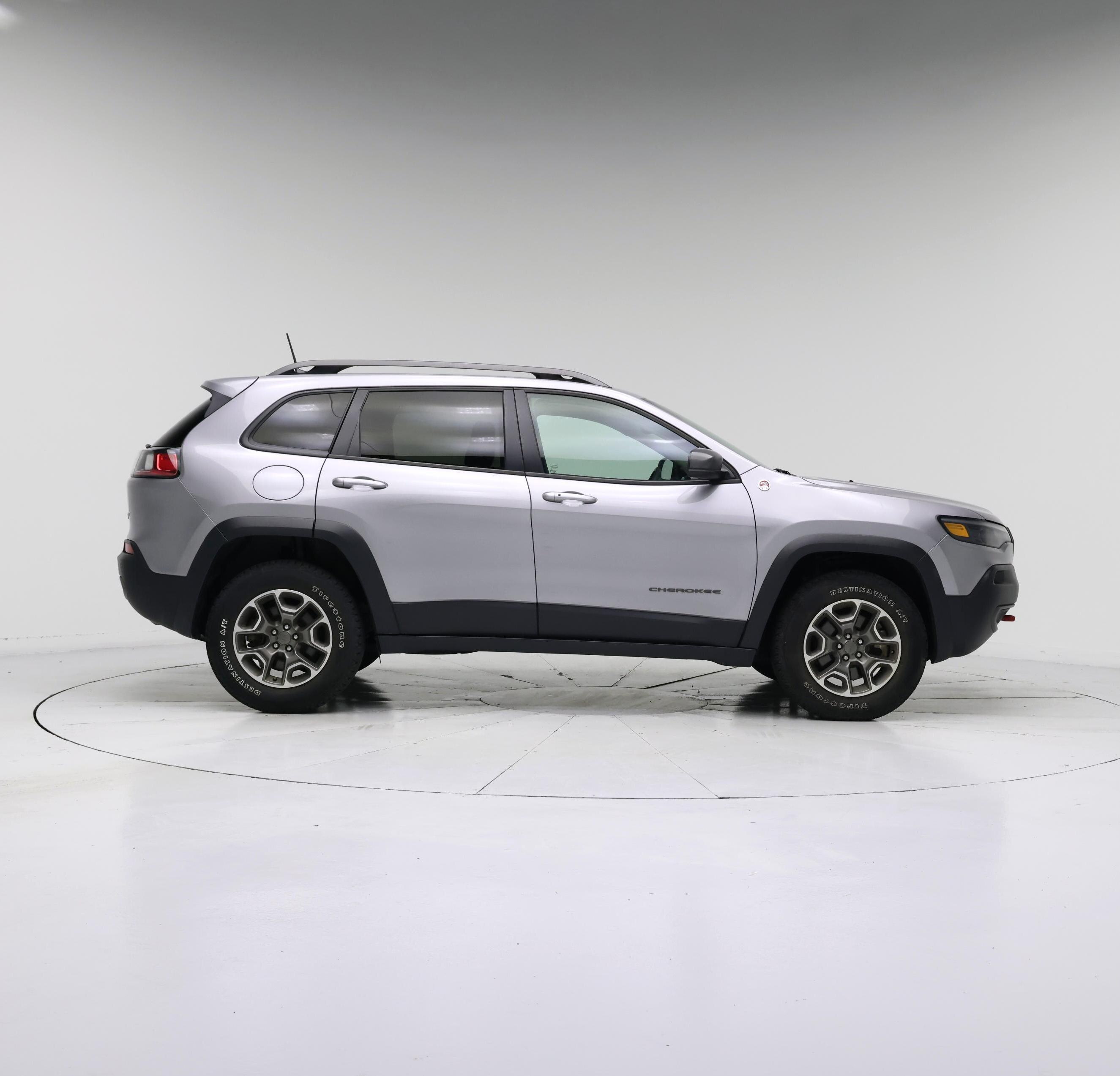 Thumbnail: 2021 Jeep Cherokee - 7
