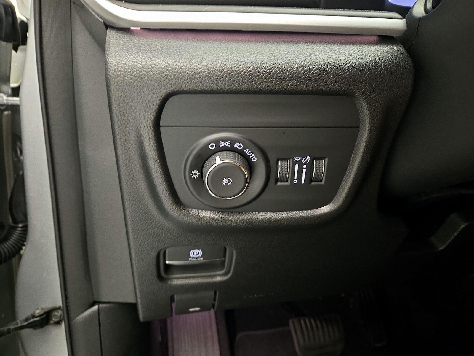 2023 Jeep Grand Cherokee Limited - Photo 14