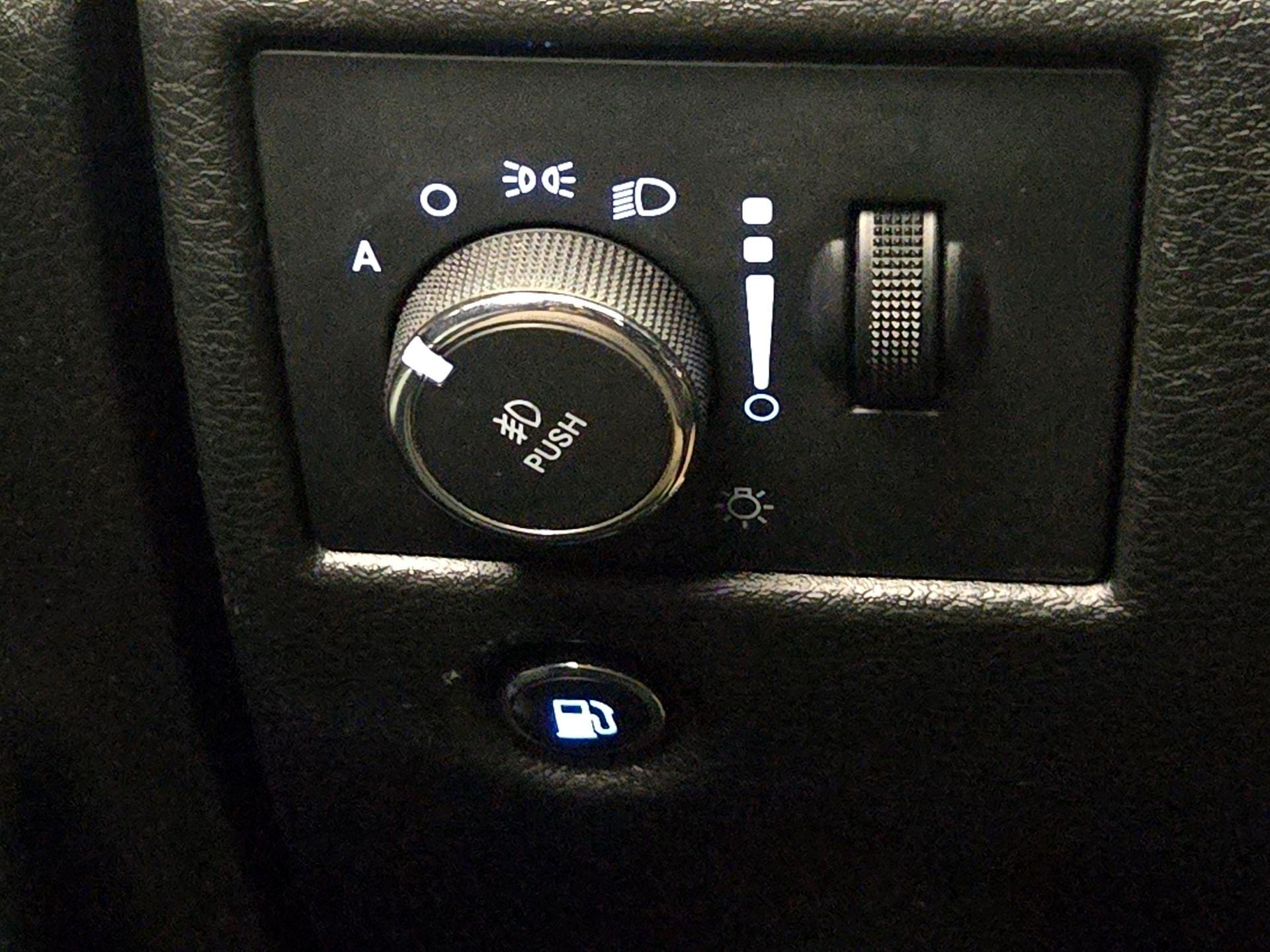 Thumbnail: 2021 Jeep Grand Cherokee - 13