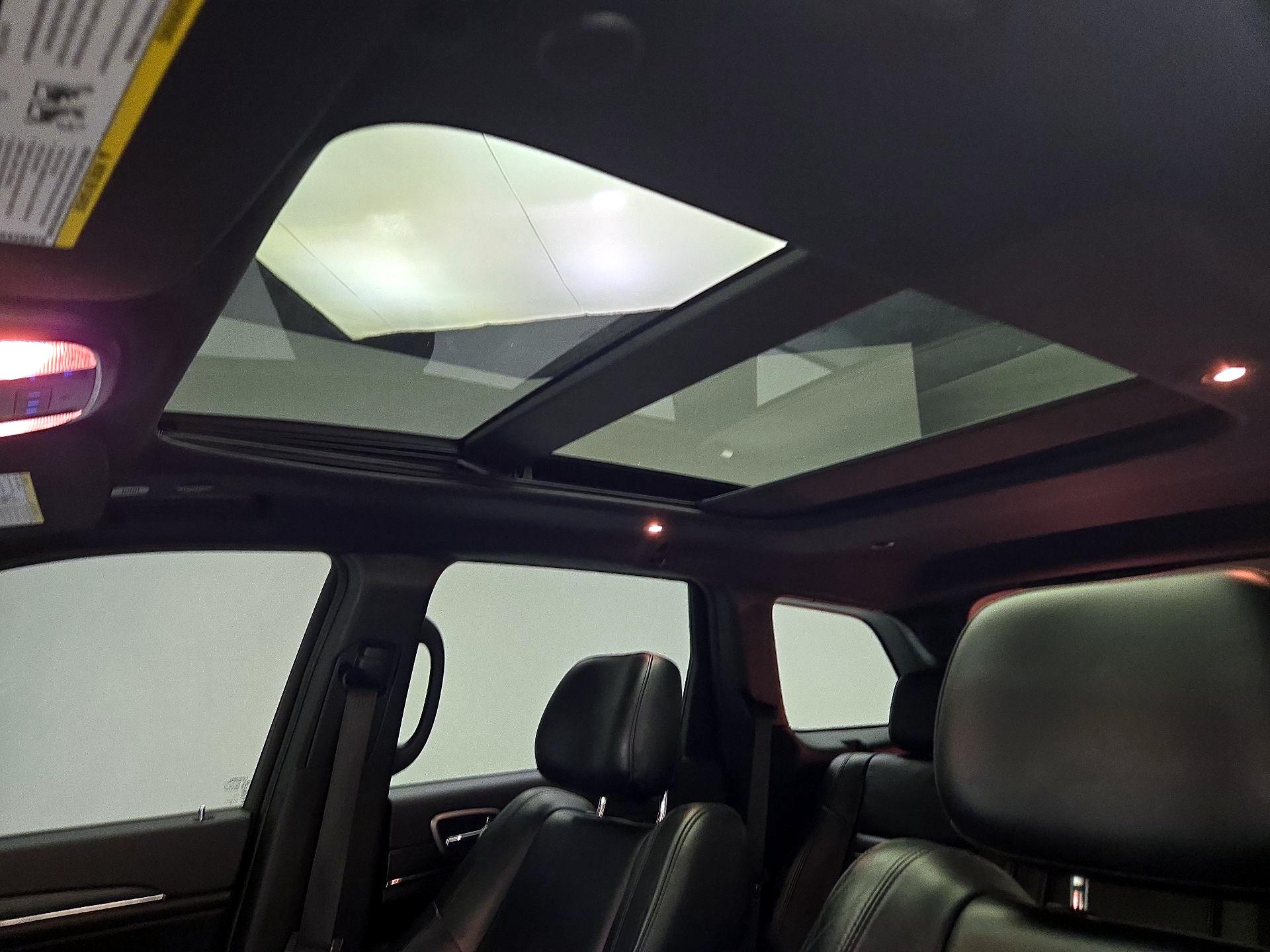 Thumbnail: 2021 Jeep Grand Cherokee - 20