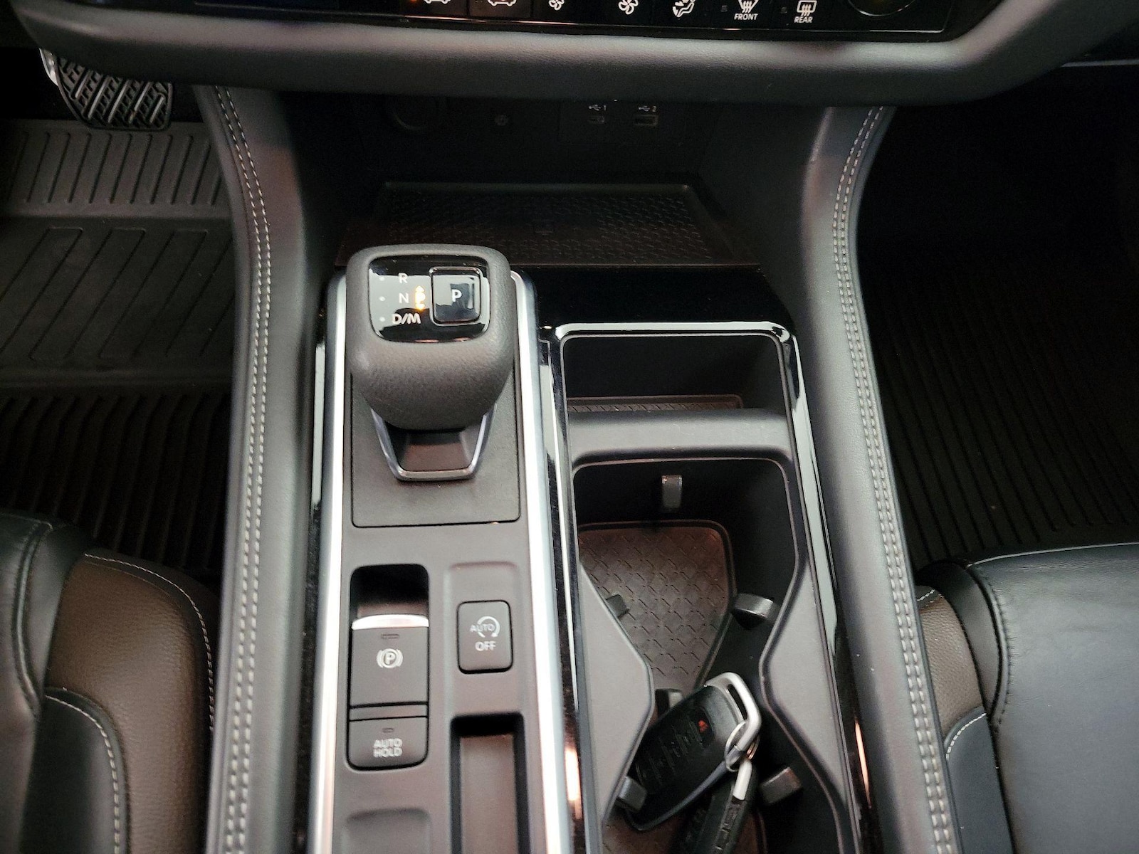 2024 Nissan Pathfinder Platinum - Photo 19