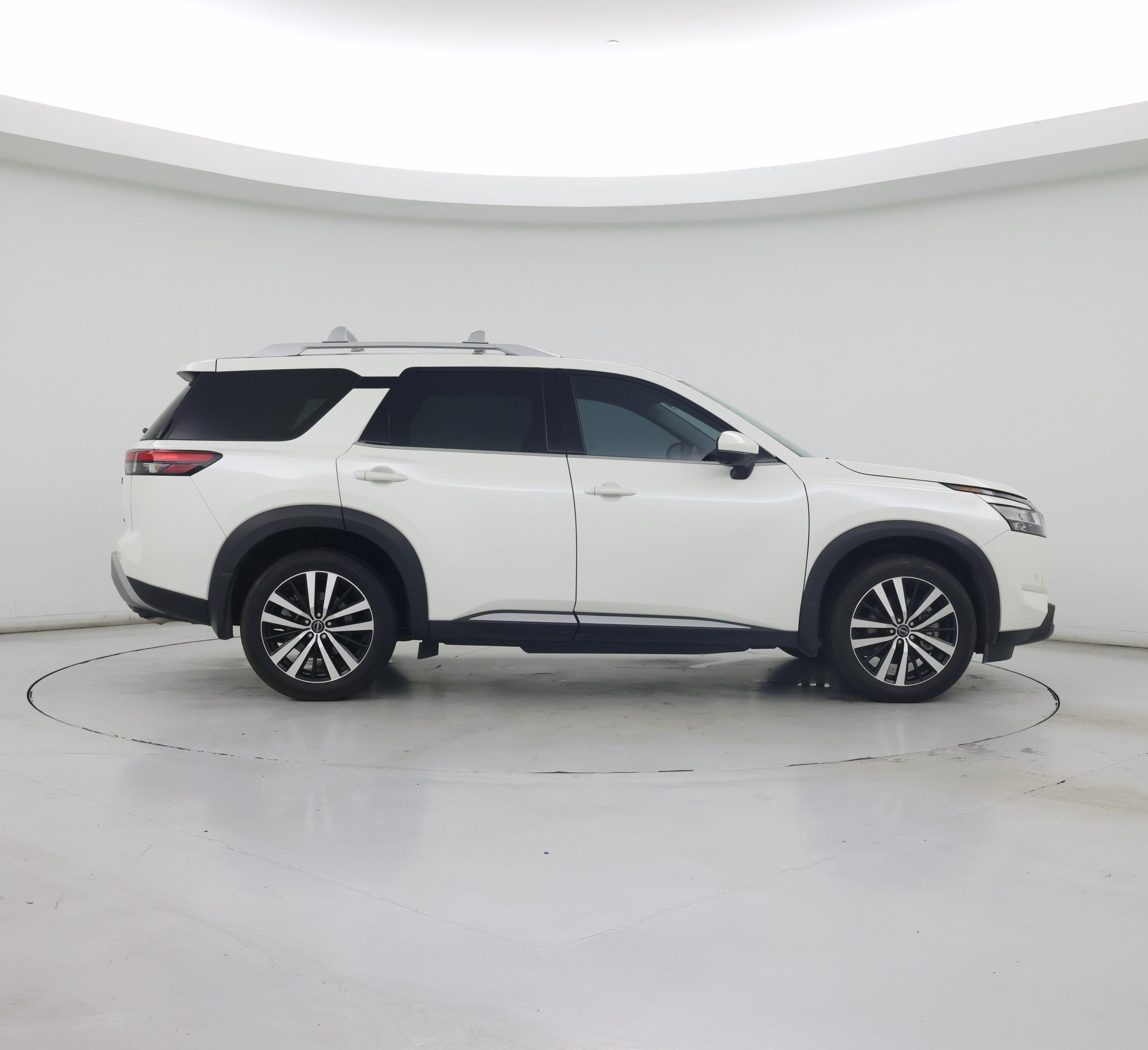 Thumbnail: 2024 Nissan Pathfinder - 7