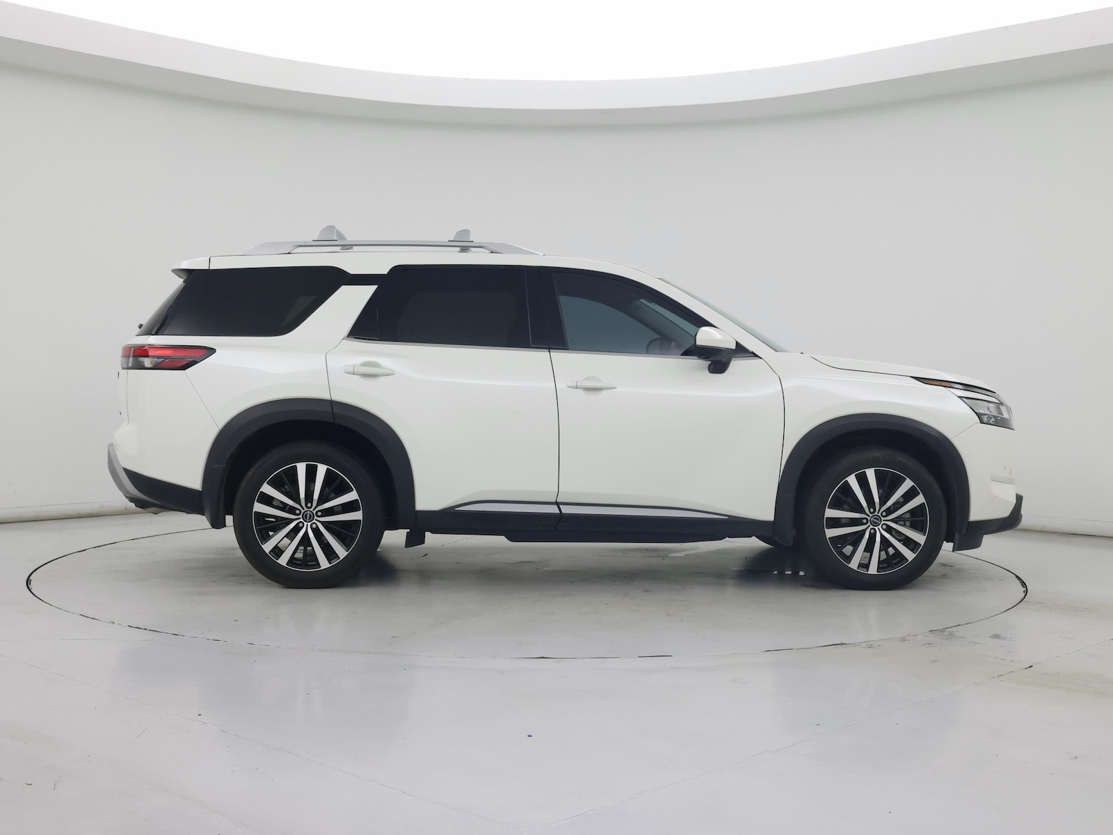 2024 Nissan Pathfinder Platinum - Photo 8
