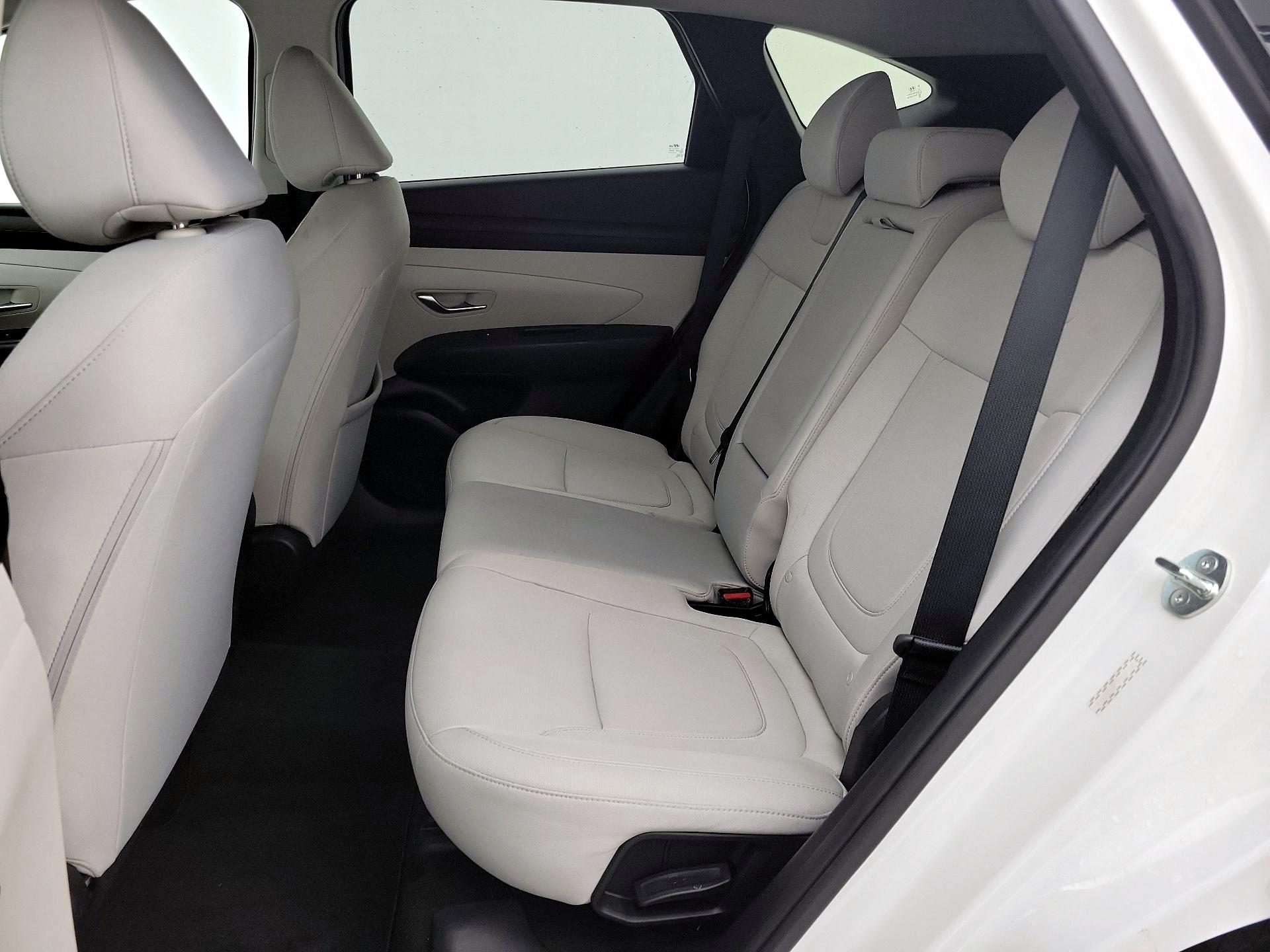 Thumbnail: 2025 Hyundai Tucson - 18