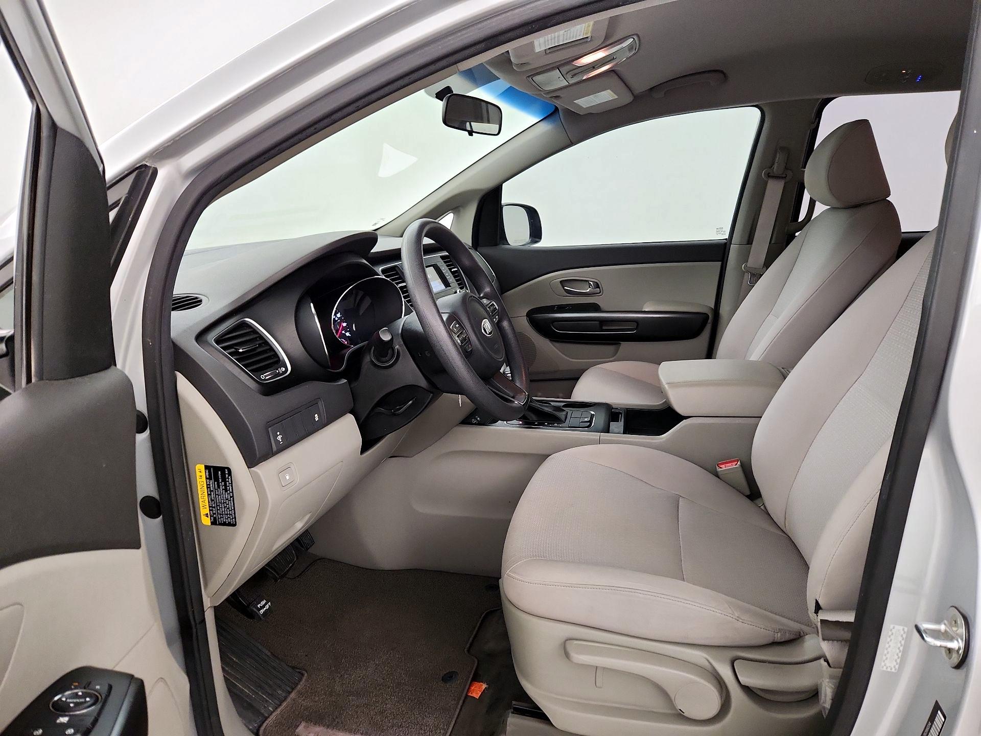 Thumbnail: 2018 Kia Sedona - 11