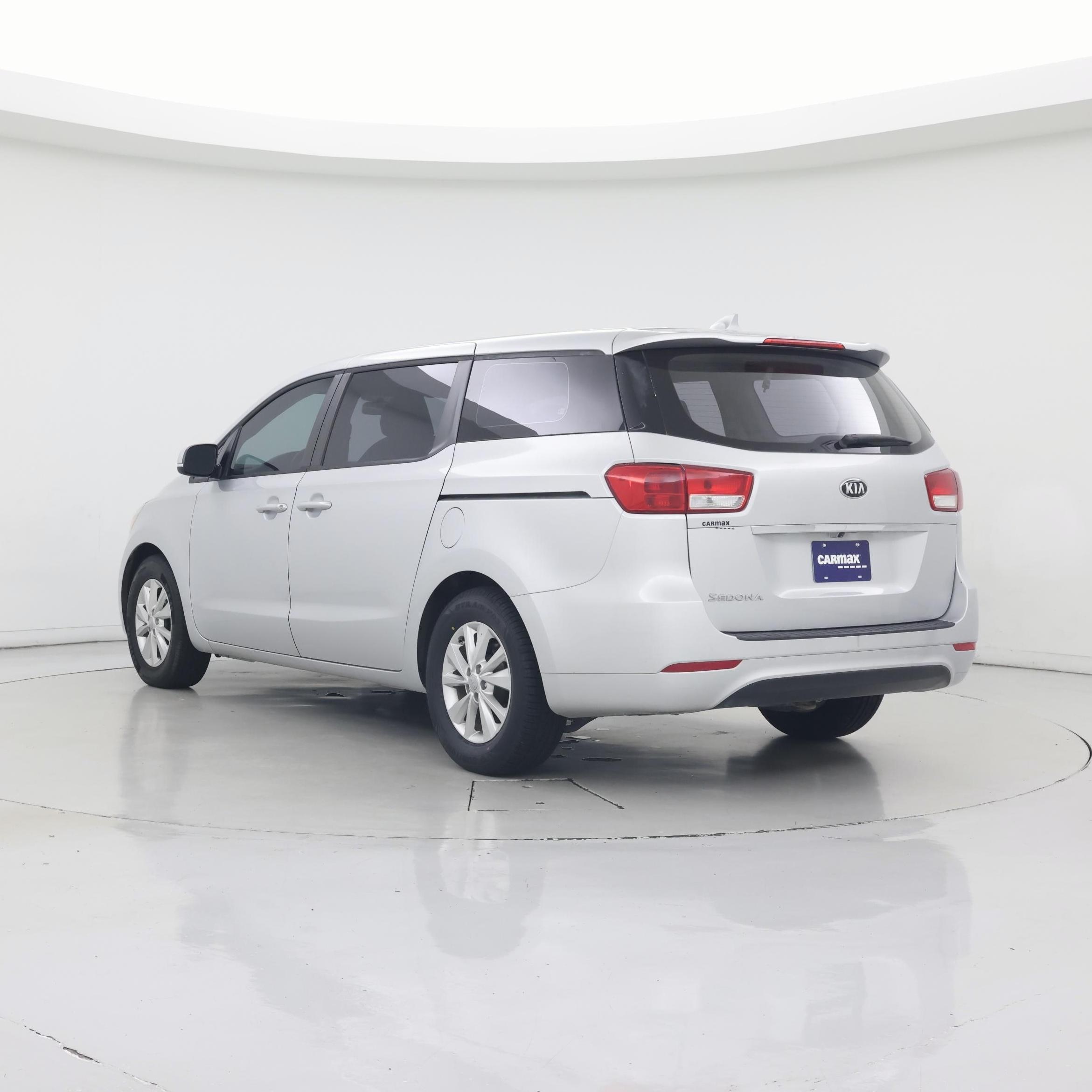 Thumbnail: 2018 Kia Sedona - 2