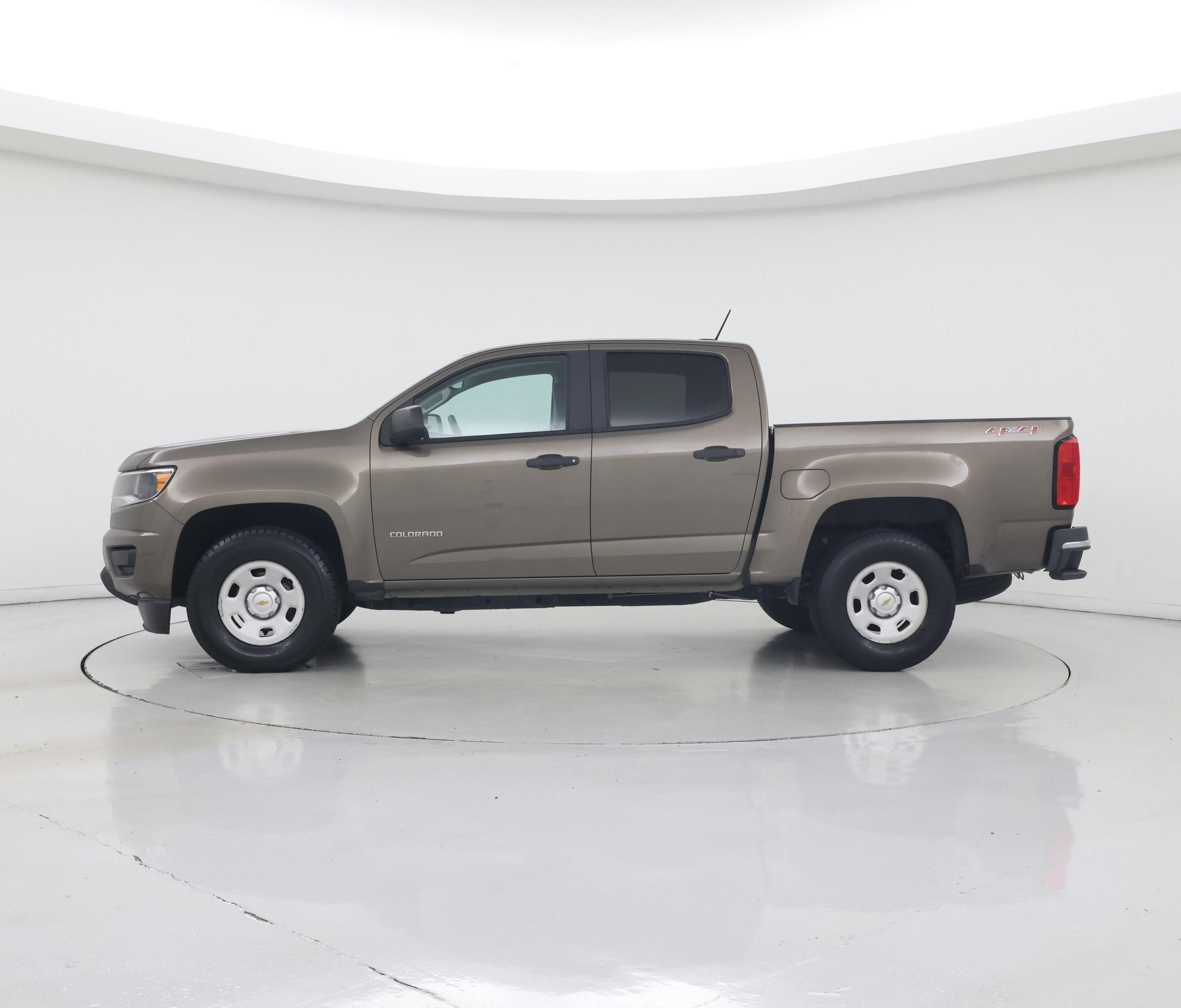 Thumbnail: 2016 Chevrolet Colorado - 3