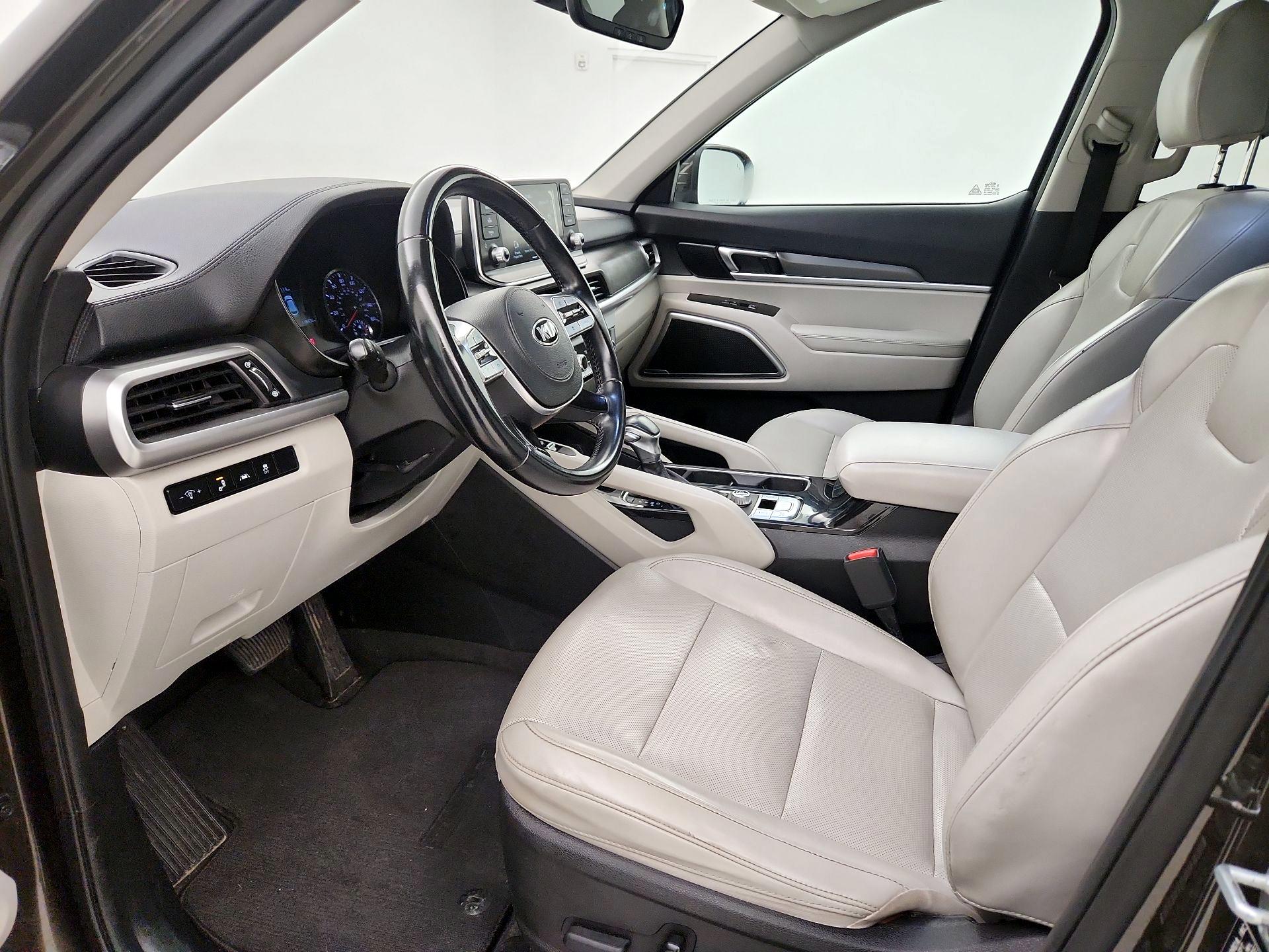Thumbnail: 2020 Kia Telluride - 11