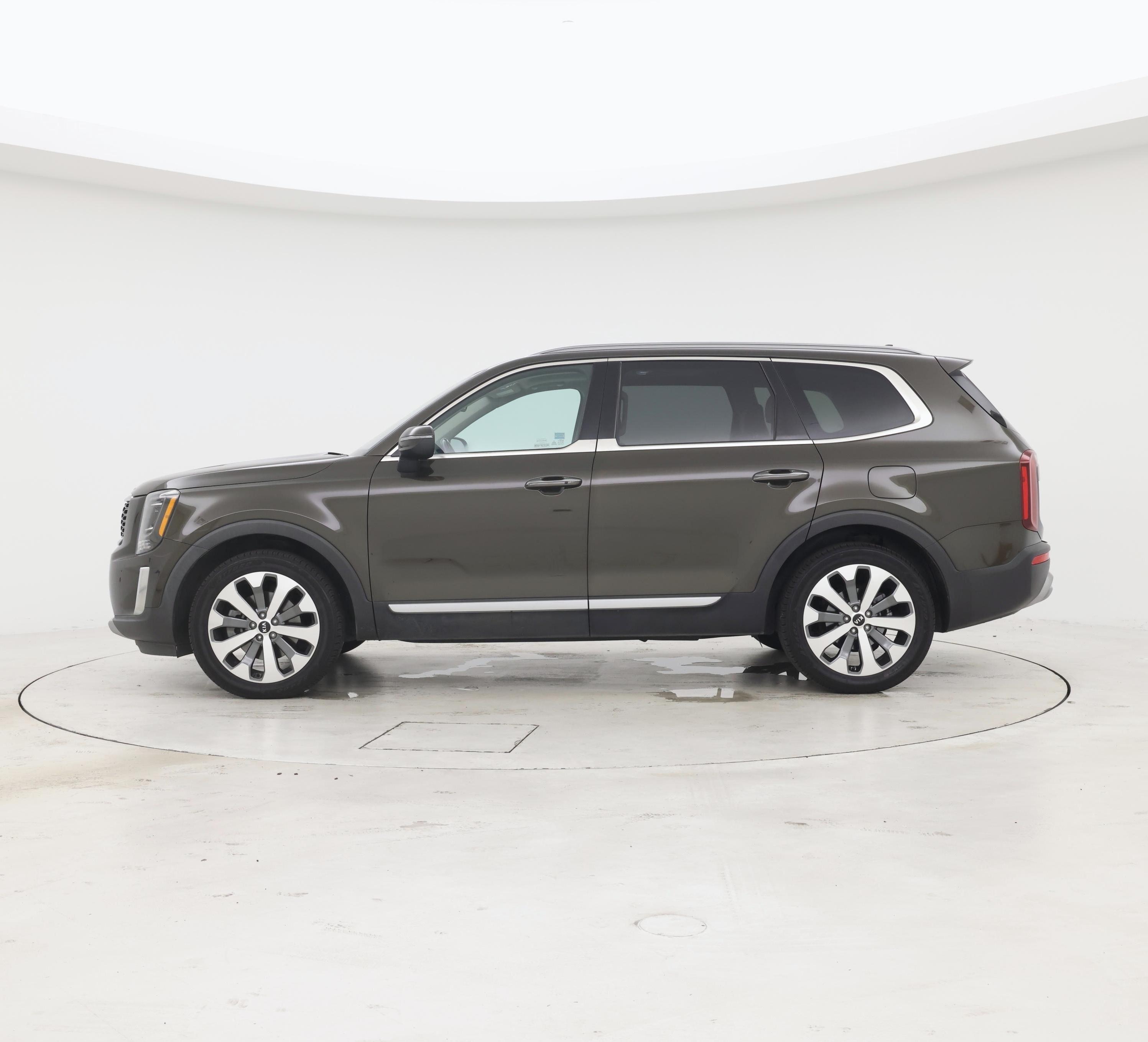 Thumbnail: 2020 Kia Telluride - 3