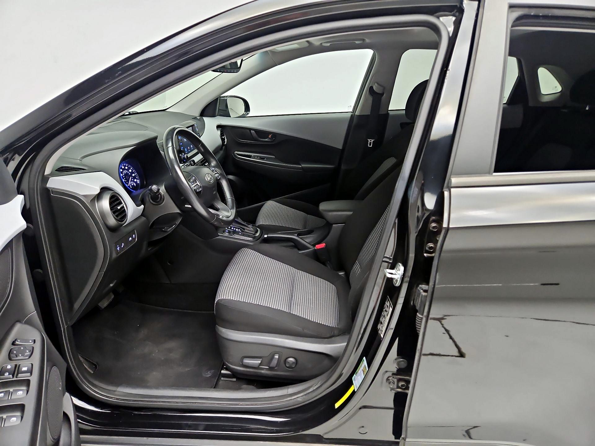 Thumbnail: 2020 Hyundai Kona - 11
