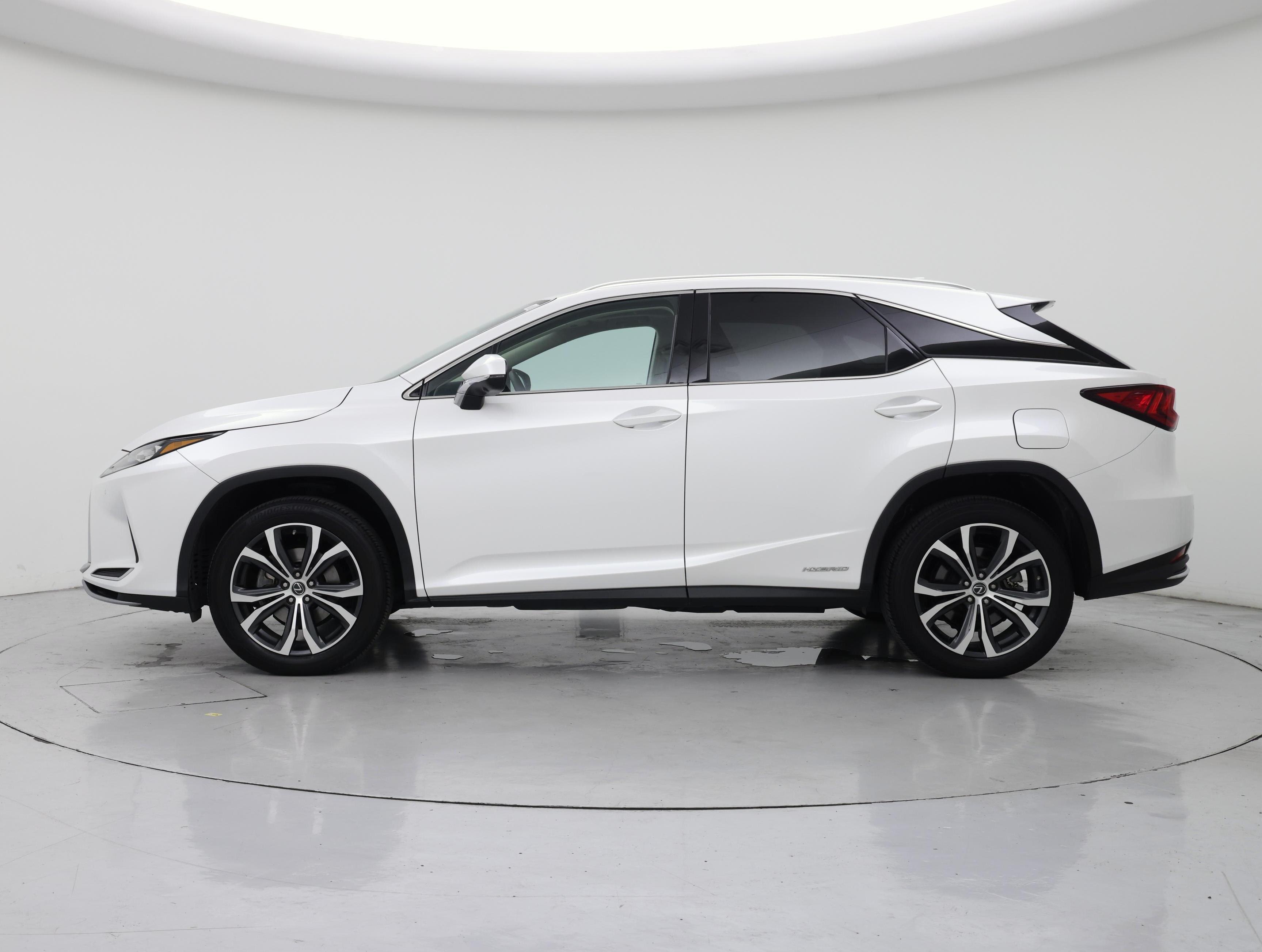 Thumbnail: 2021 Lexus RX - 3