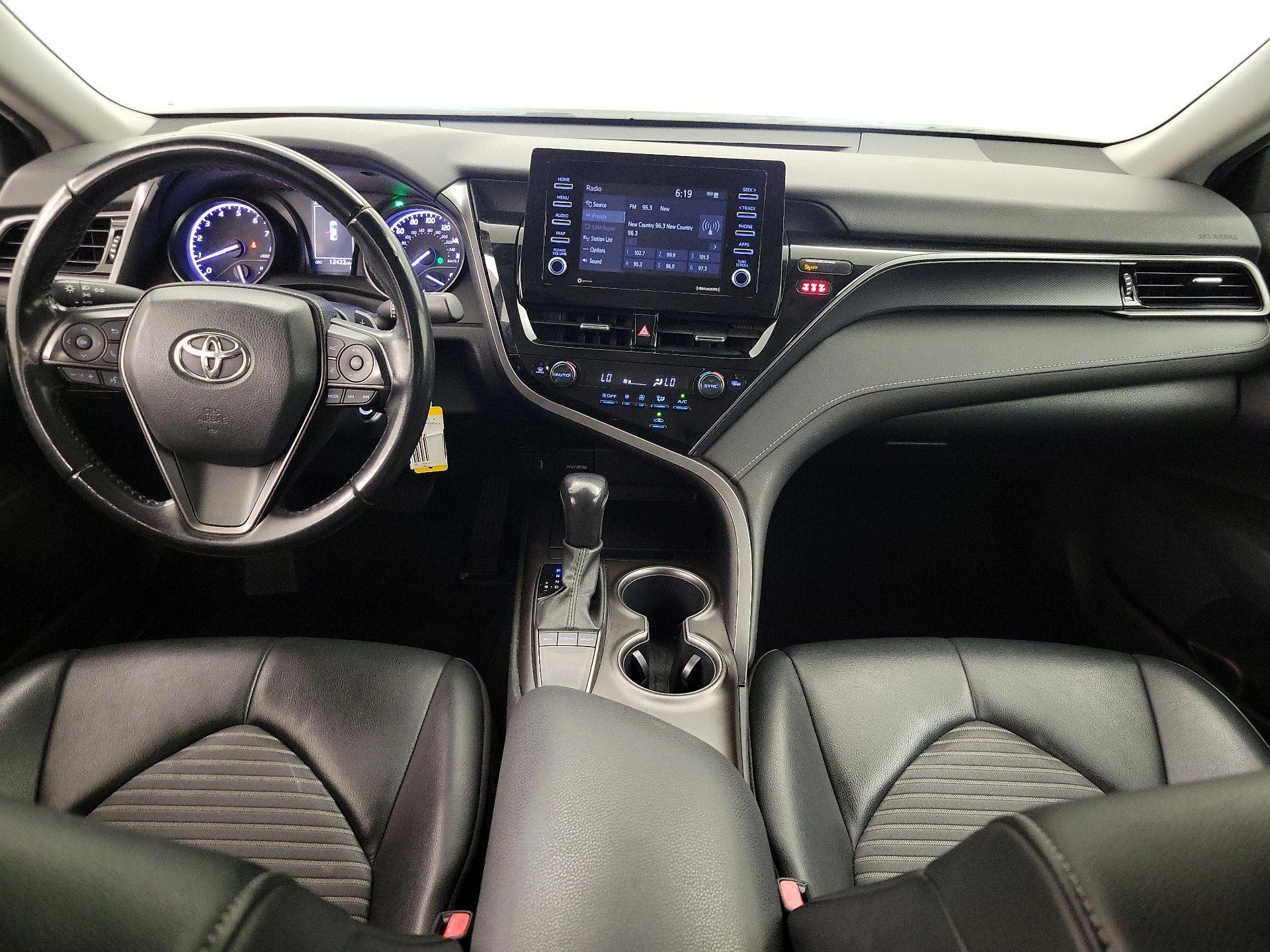 Thumbnail: 2023 Toyota Camry - 9