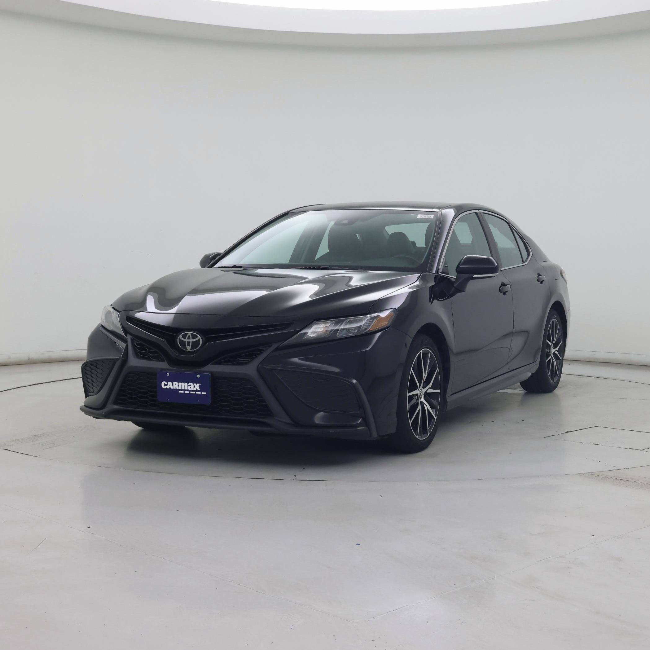 Thumbnail: 2023 Toyota Camry - 4
