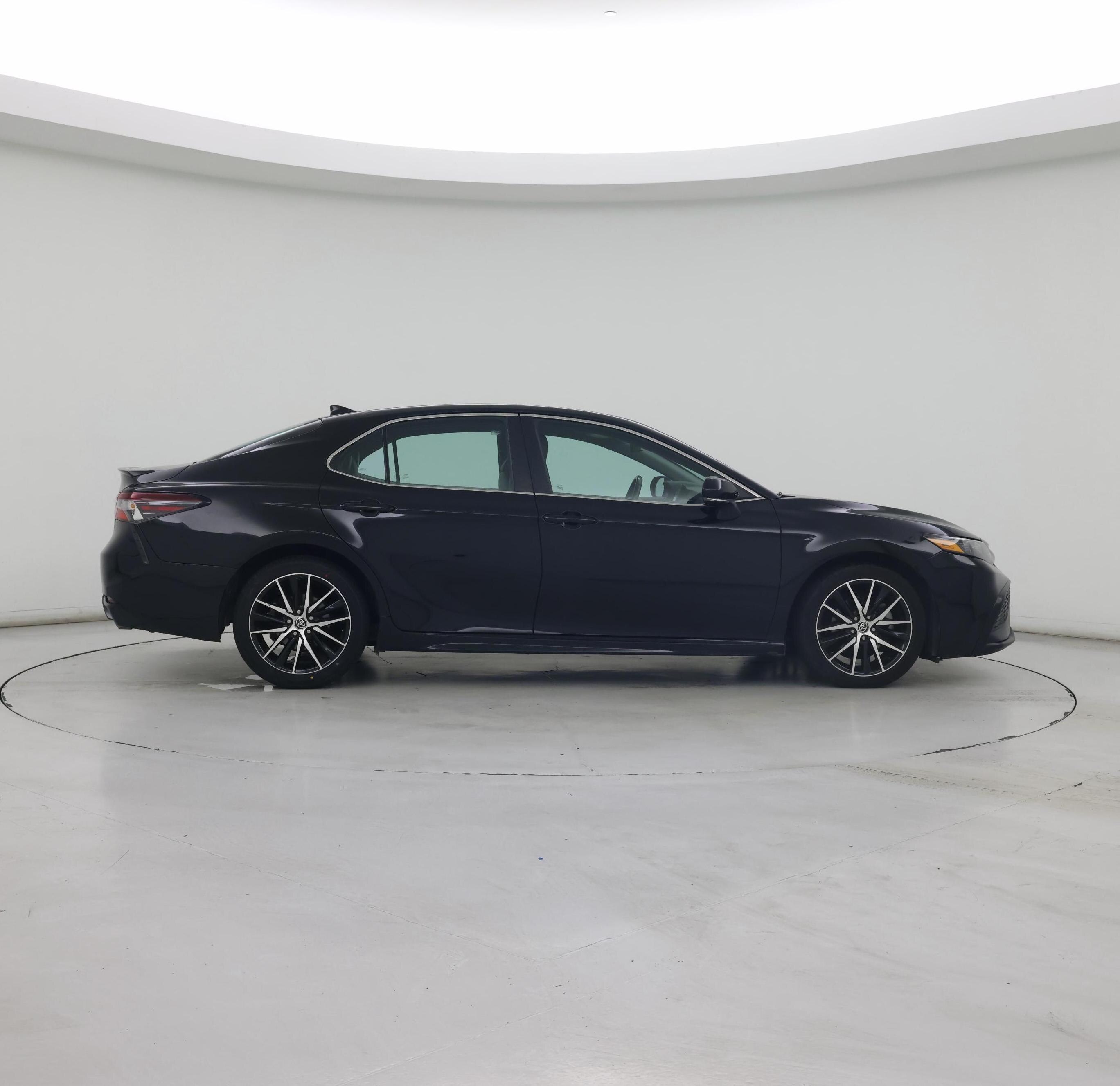 Thumbnail: 2023 Toyota Camry - 7