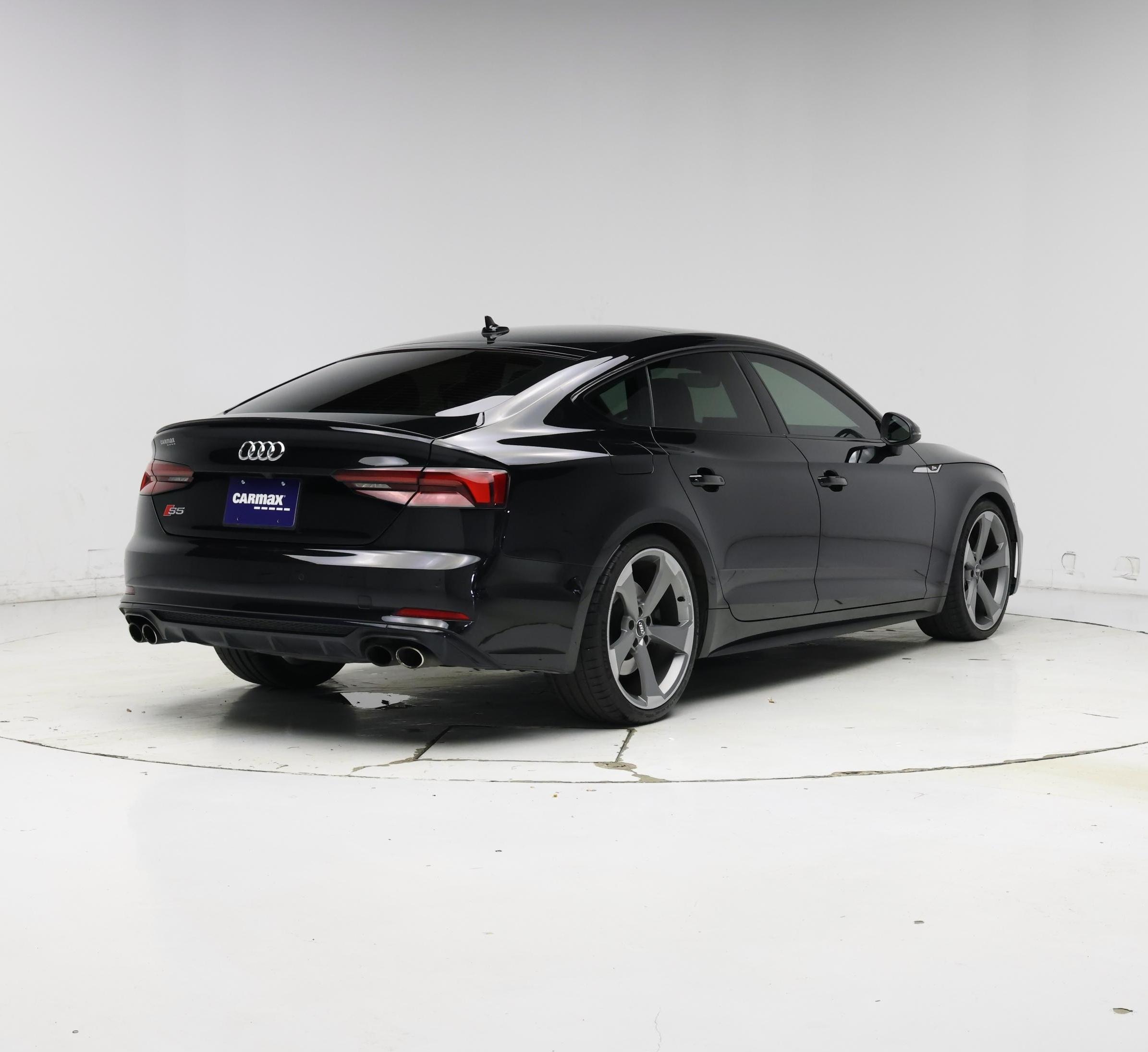 Thumbnail: 2019 Audi S5 - 8