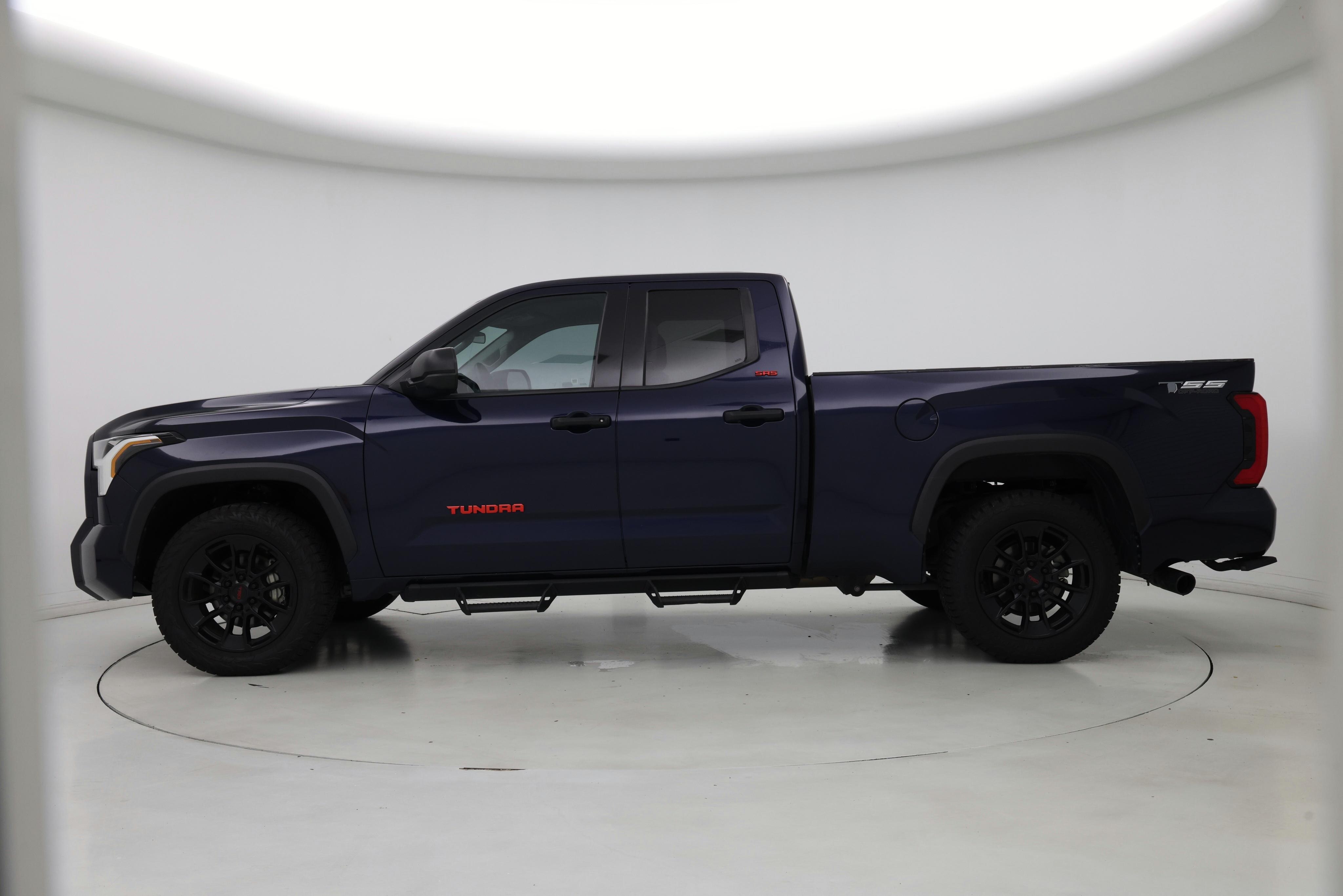 Thumbnail: 2023 Toyota Tundra - 3
