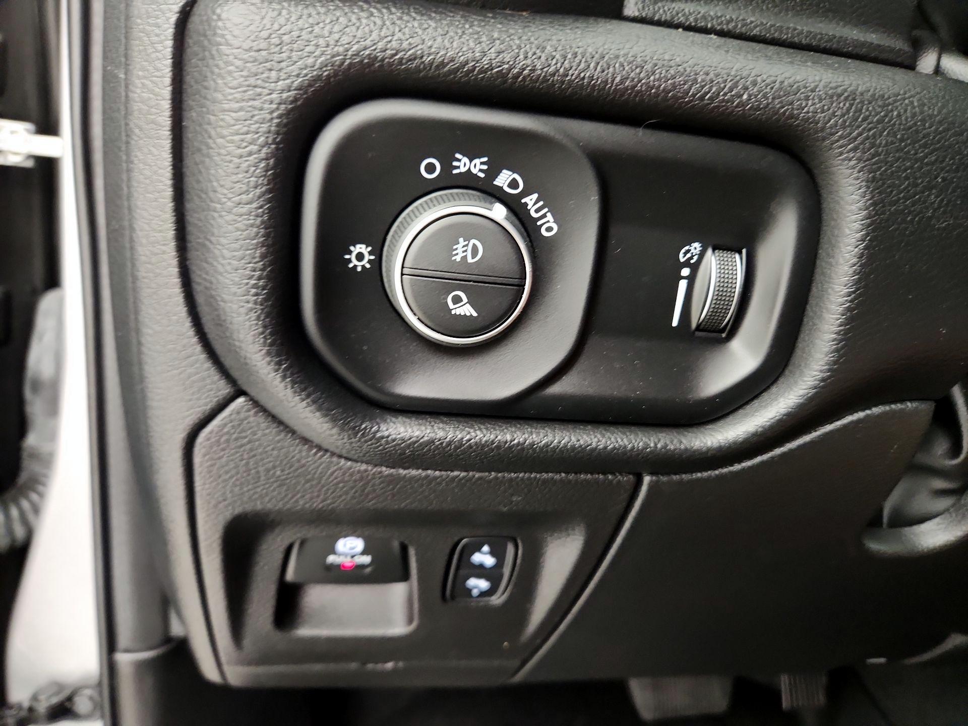 Thumbnail: 2022 RAM 1500 - 11