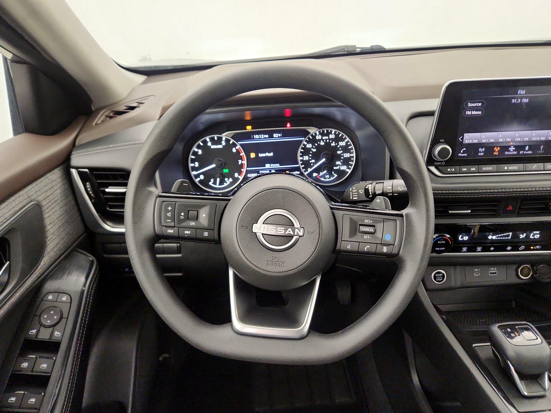 Thumbnail: 2023 Nissan Rogue - 10