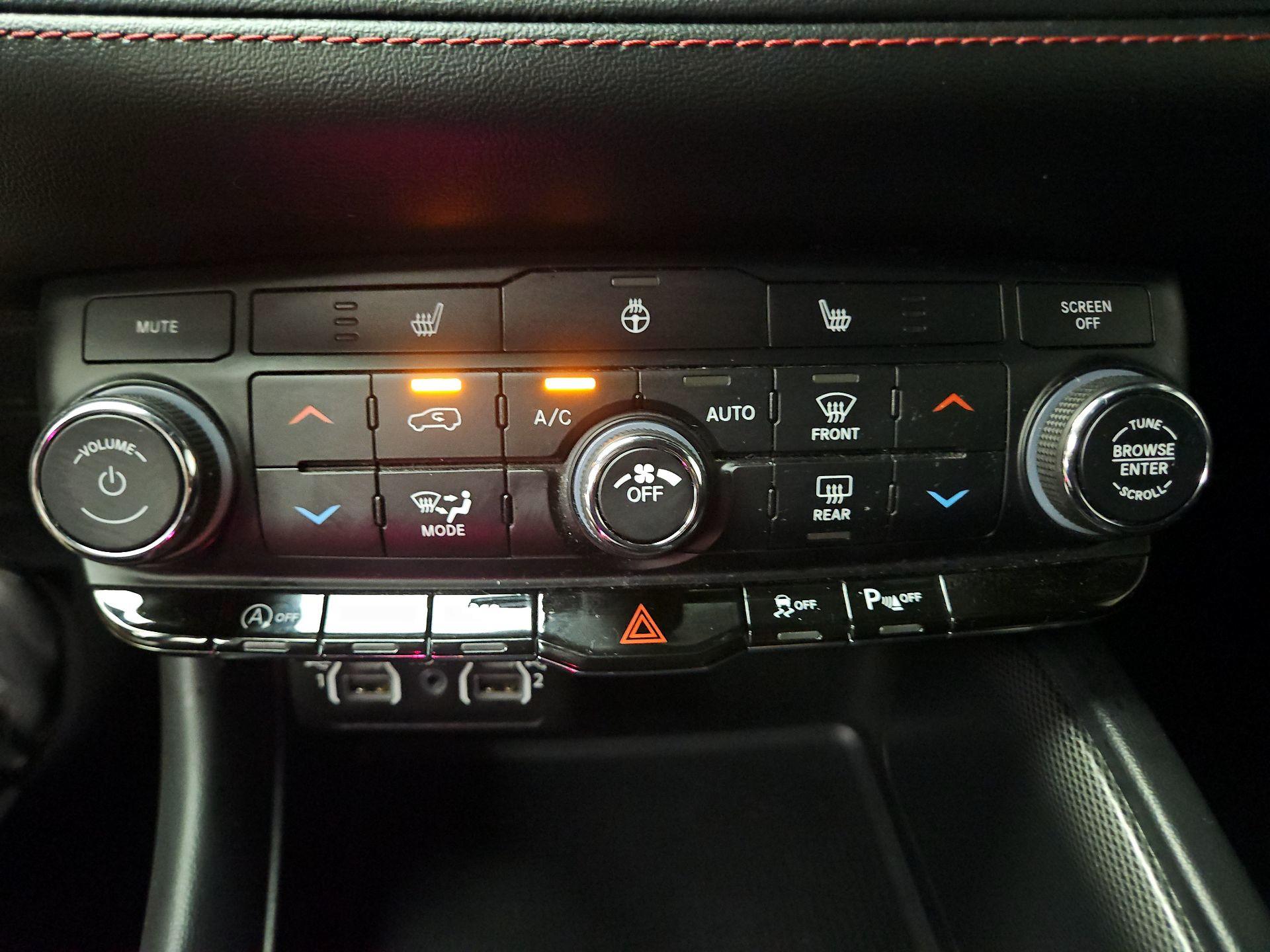 Thumbnail: 2023 Dodge Durango - 17