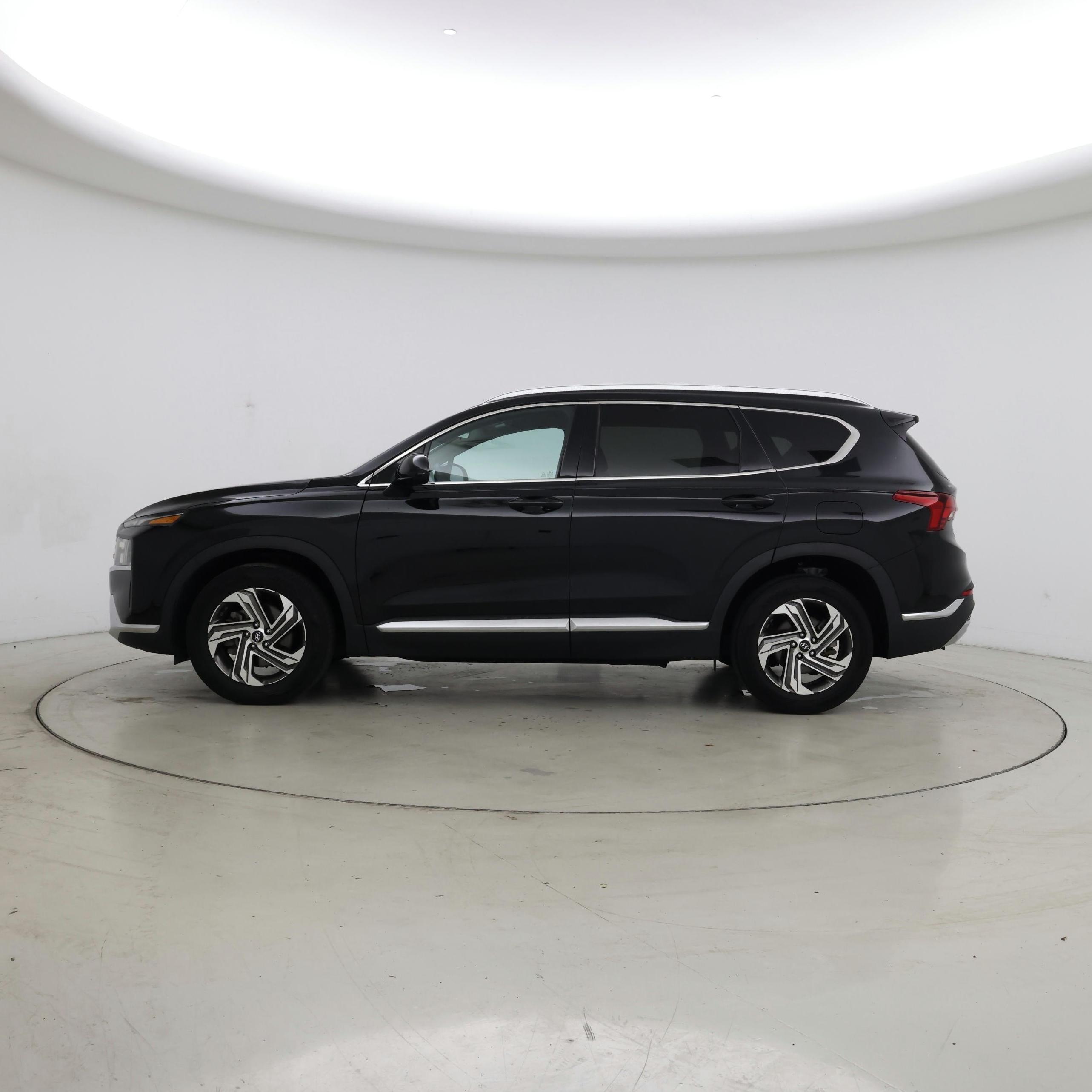 Thumbnail: 2022 Hyundai Santa Fe - 3