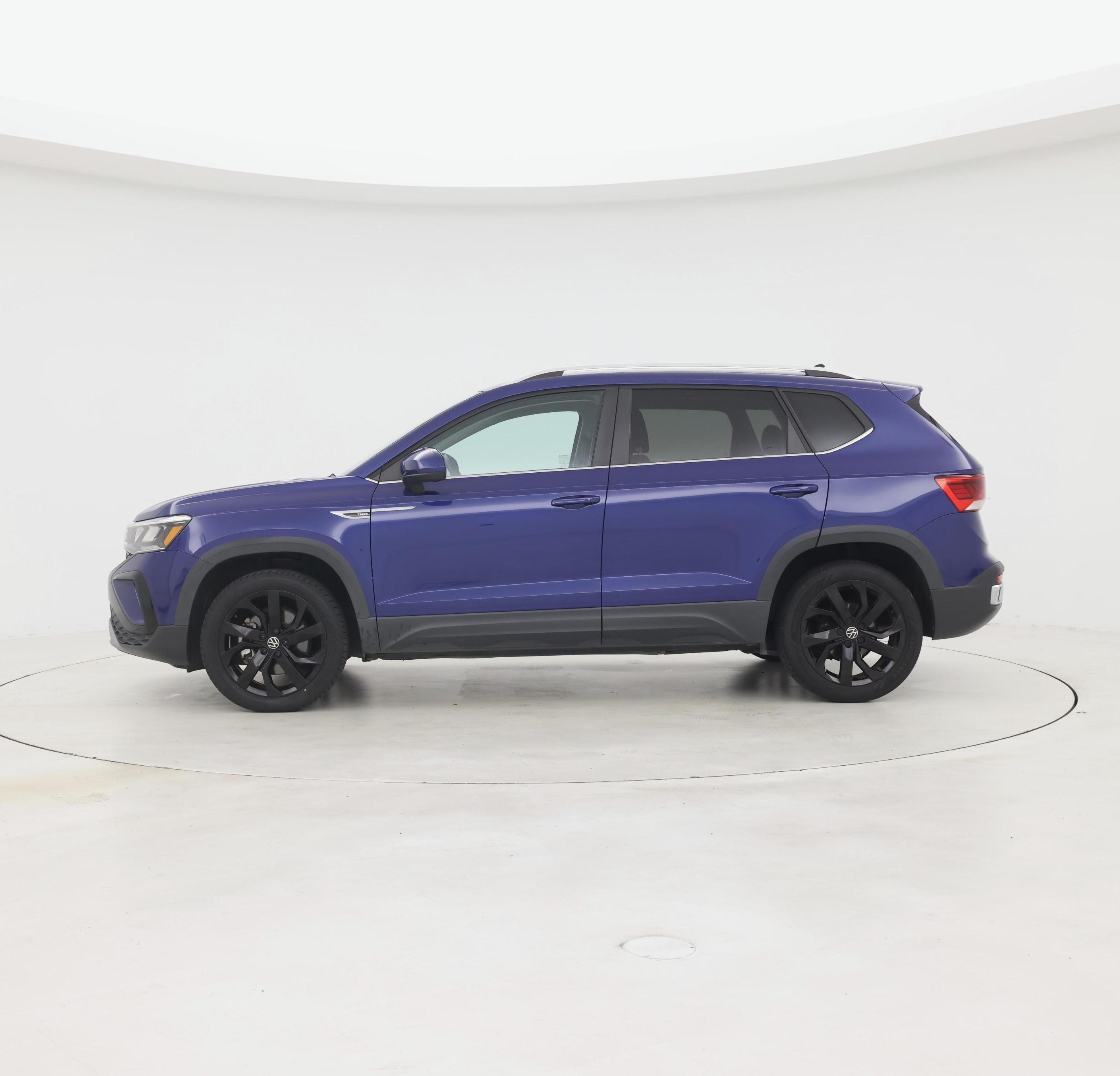 Thumbnail: 2022 Volkswagen Taos - 3