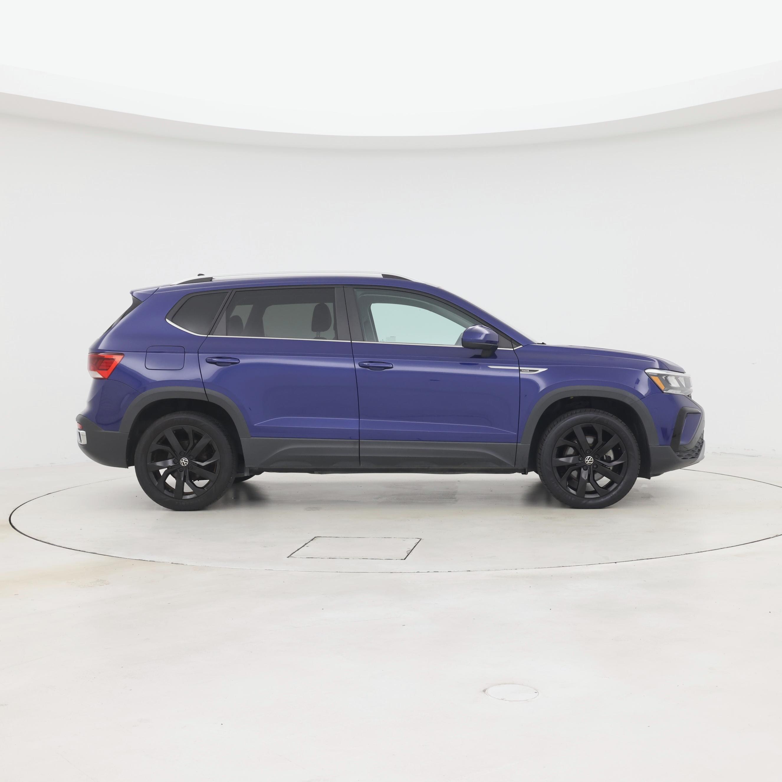 Thumbnail: 2022 Volkswagen Taos - 7