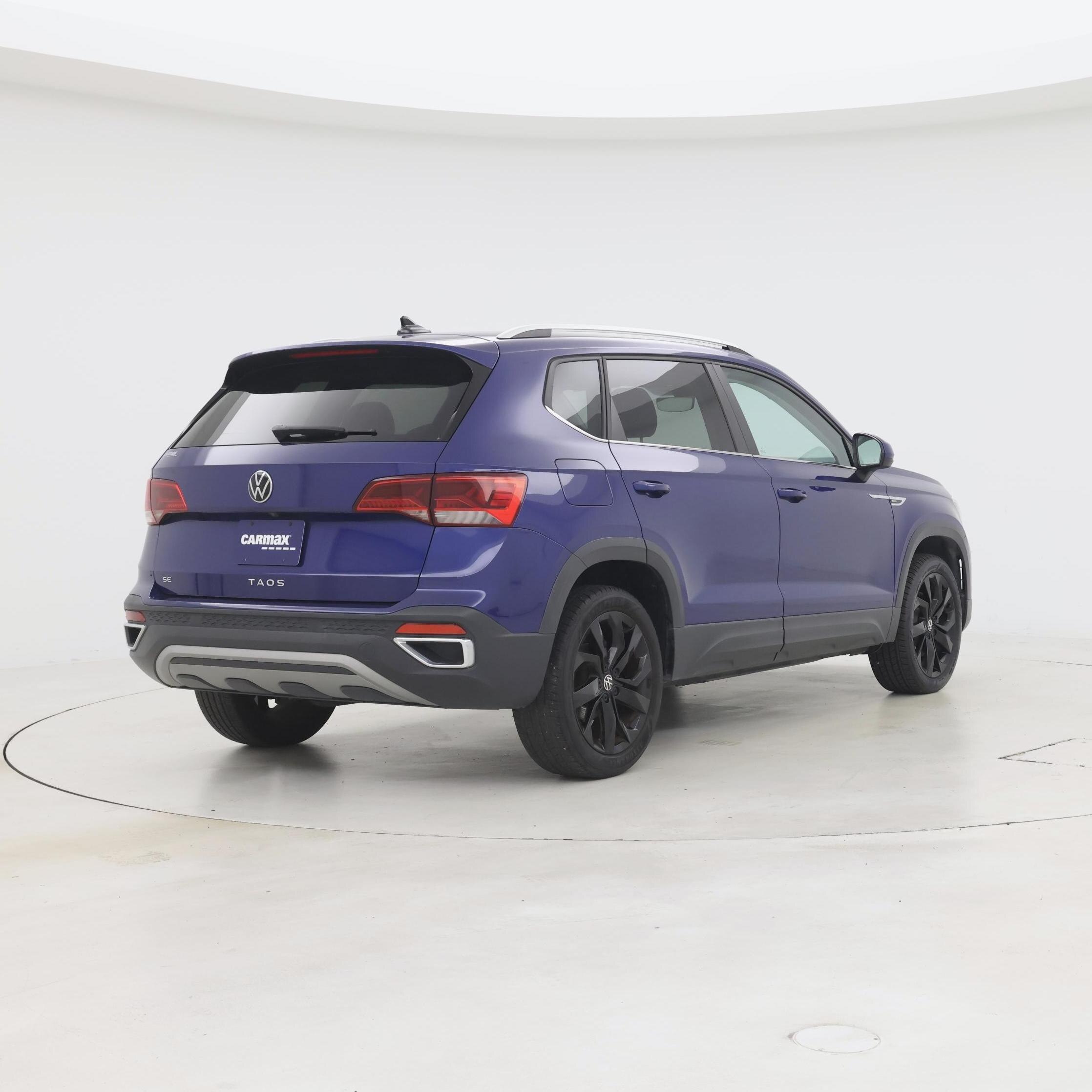 Thumbnail: 2022 Volkswagen Taos - 8