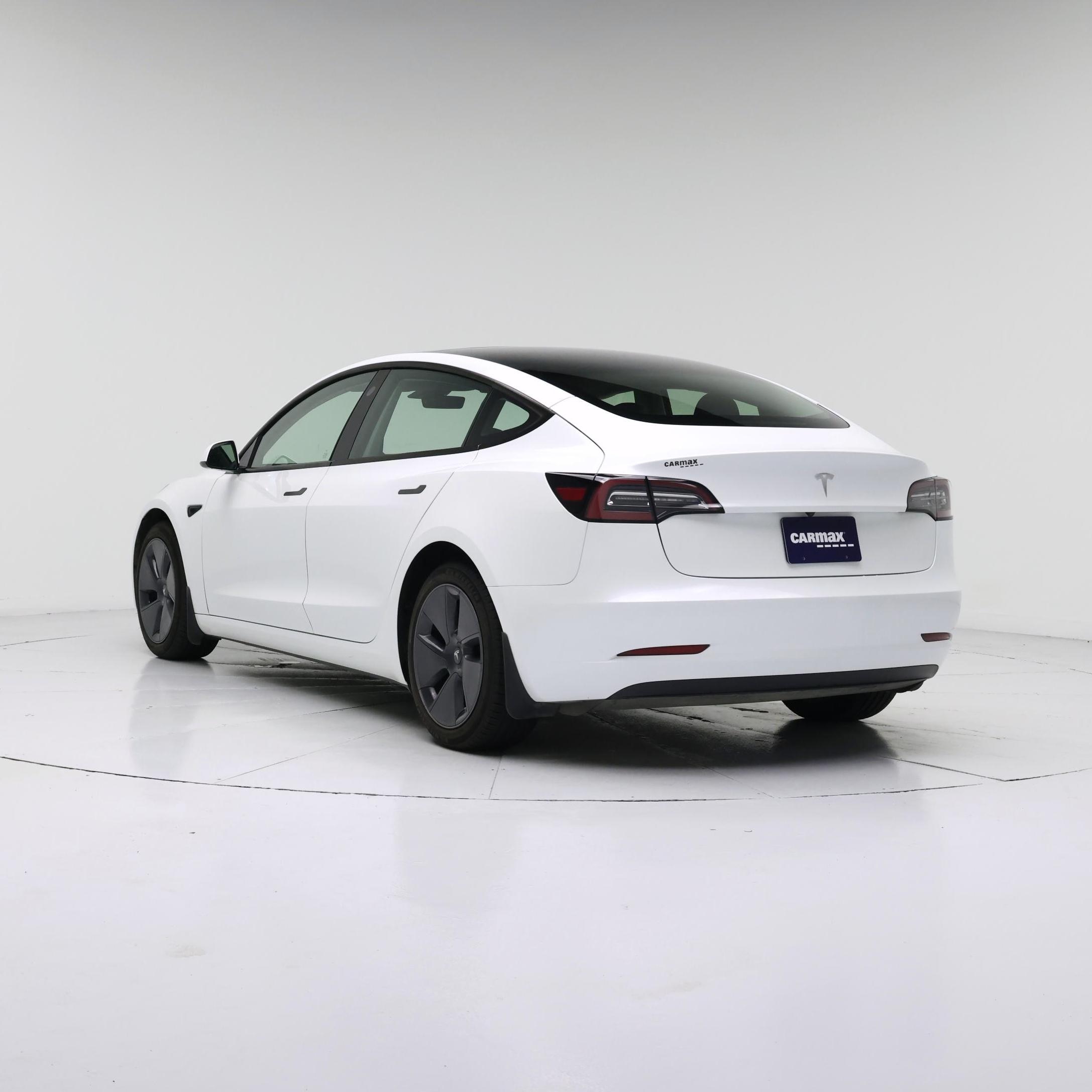 Thumbnail: 2023 Tesla Model 3 - 2