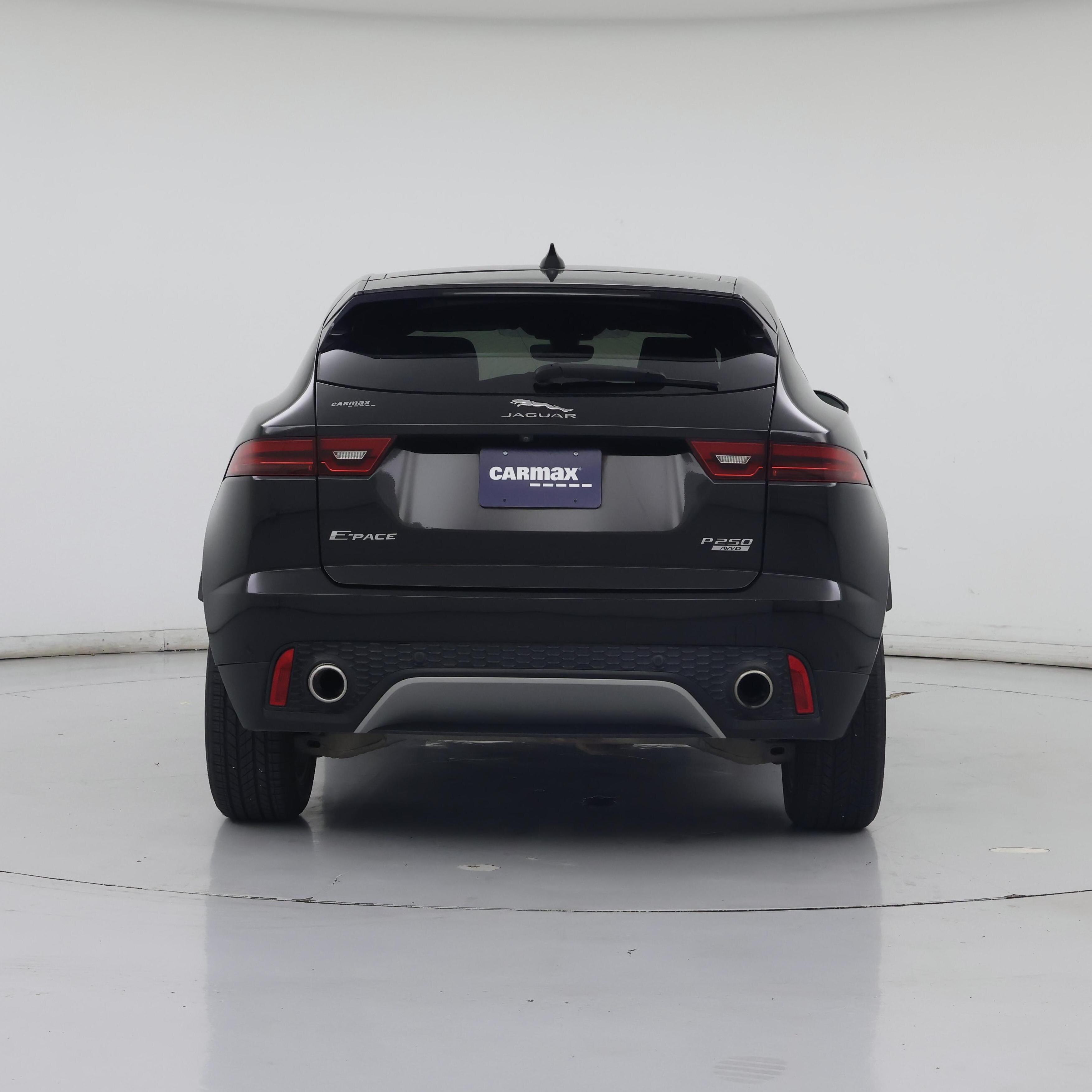 Thumbnail: 2018 Jaguar E-Pace - 6