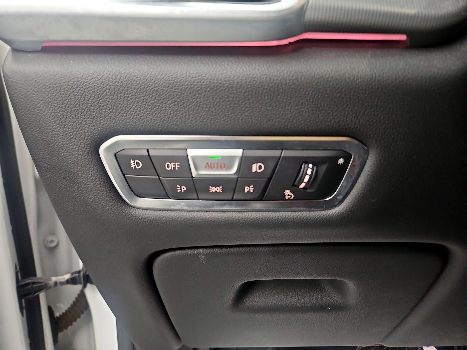 2019 BMW X5 50i - Photo 14